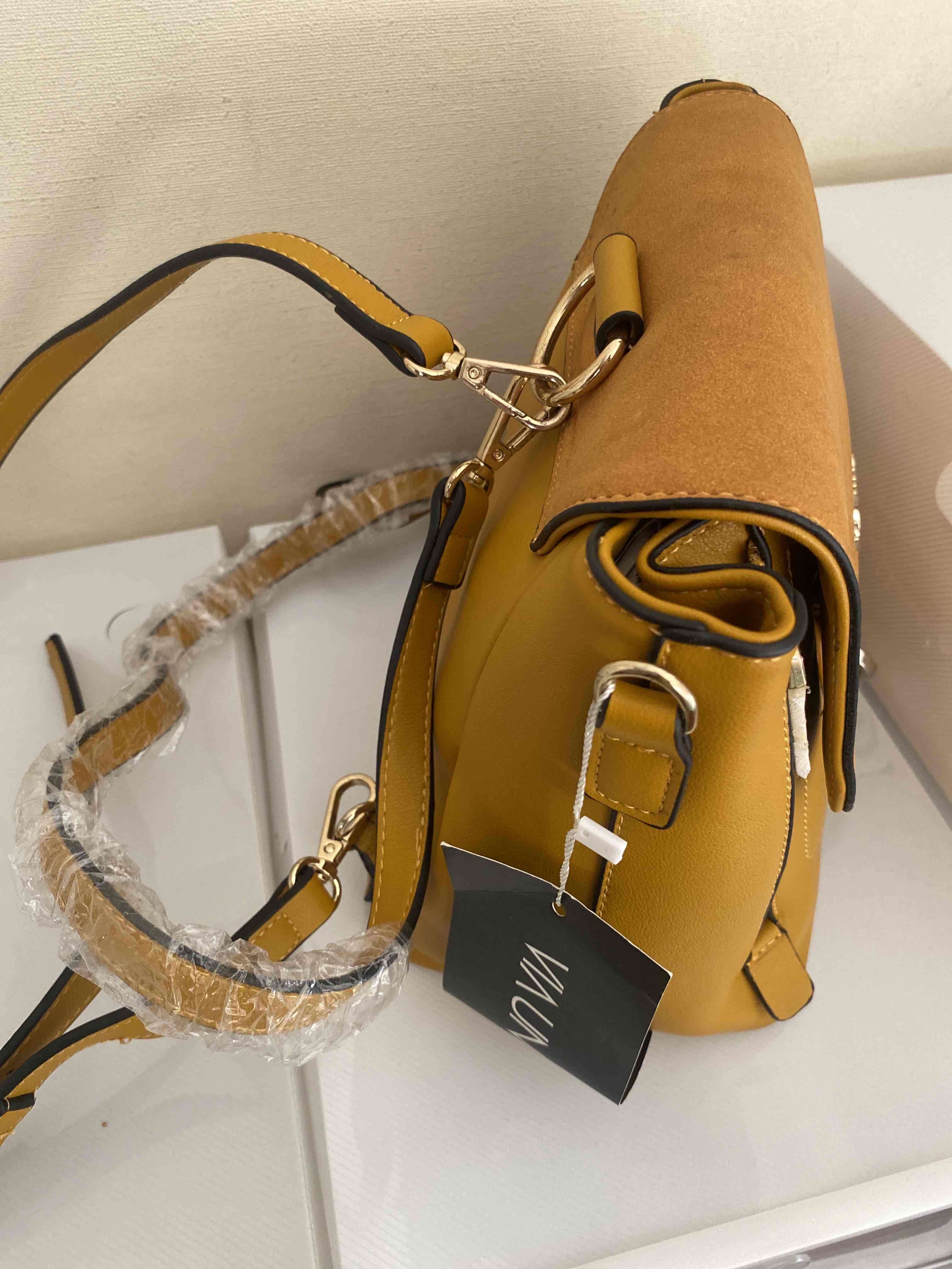 Mochila Via Uno mostaza - miniatura 2