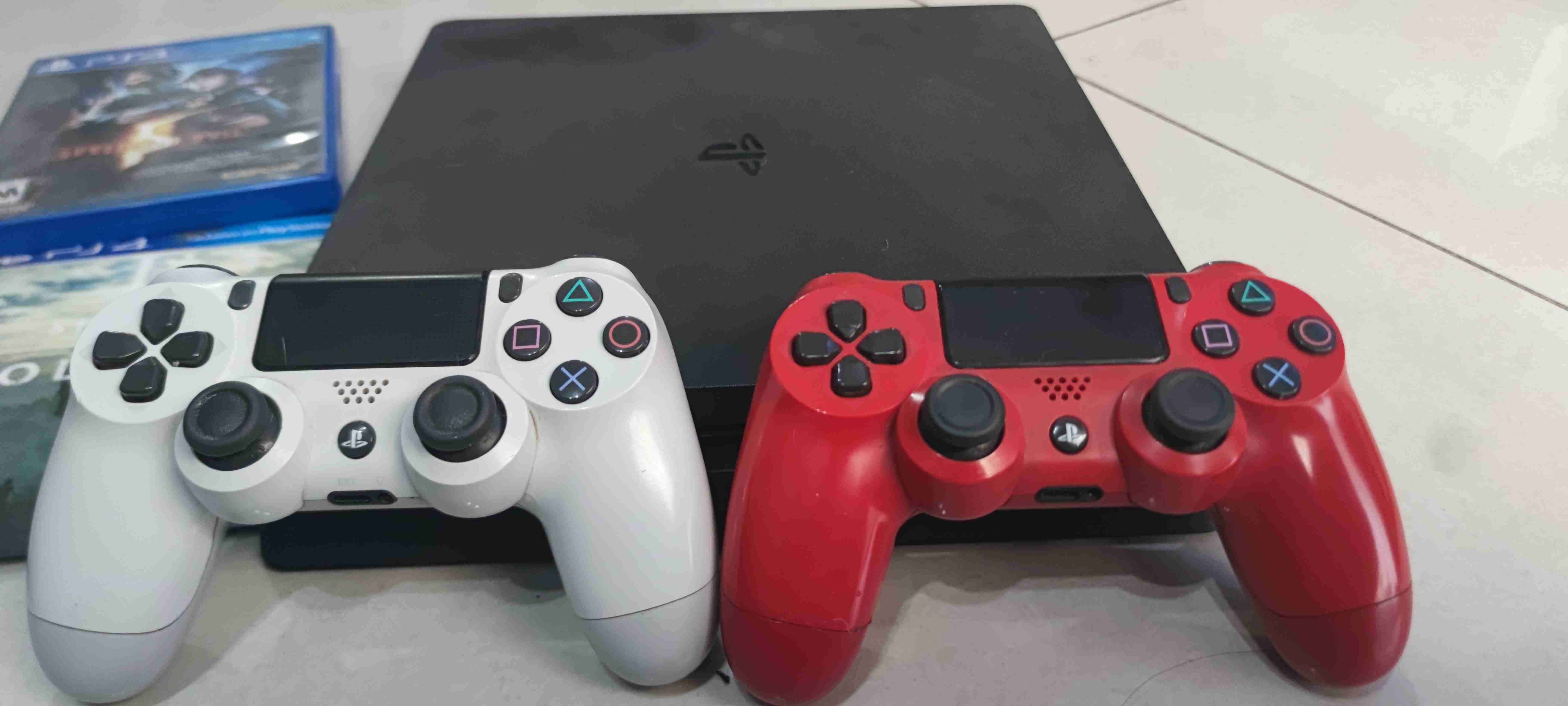 Consola PS4 Slim 1 TB