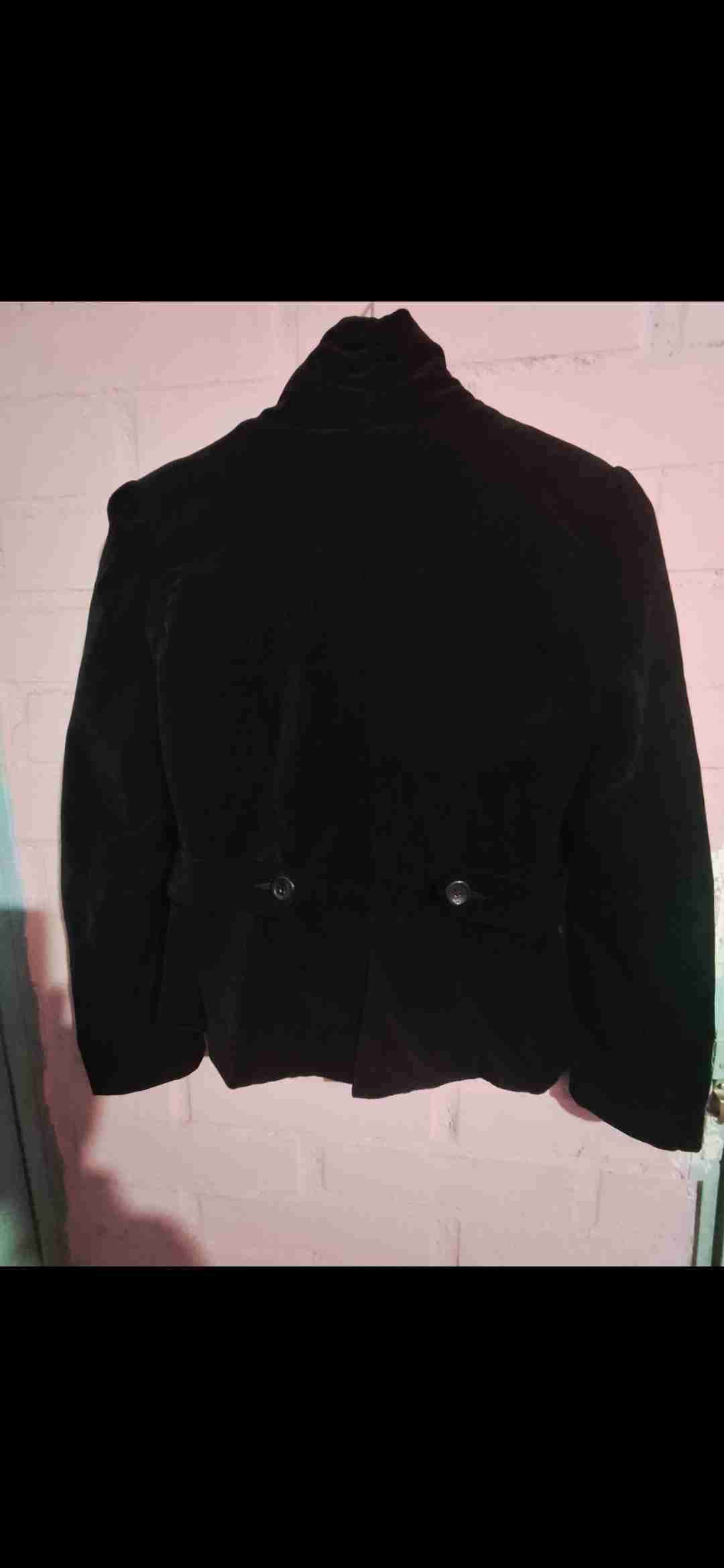 Blazer negro elegante de mujer - miniatura 2