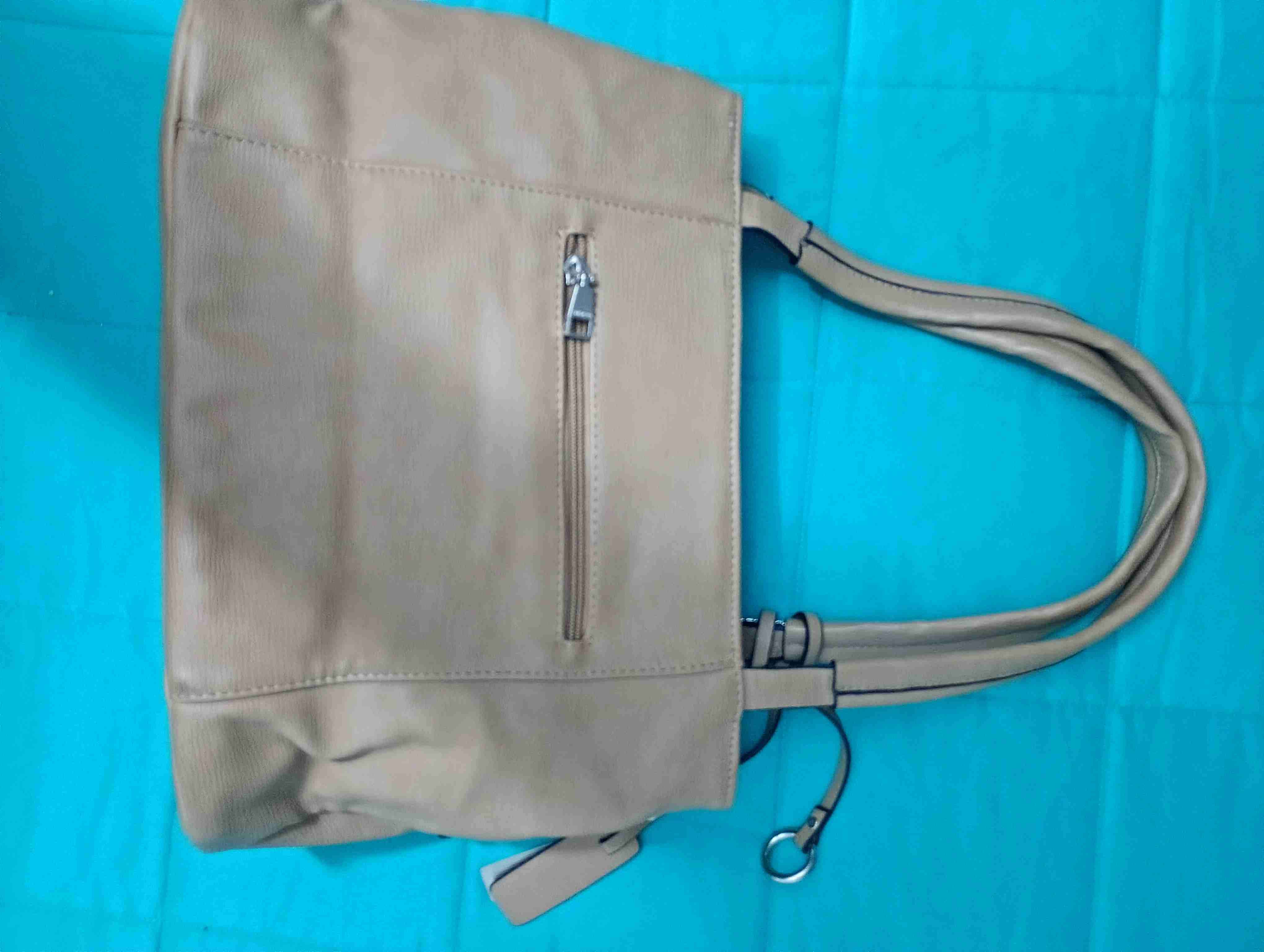 Cartera de hombro beige amphora