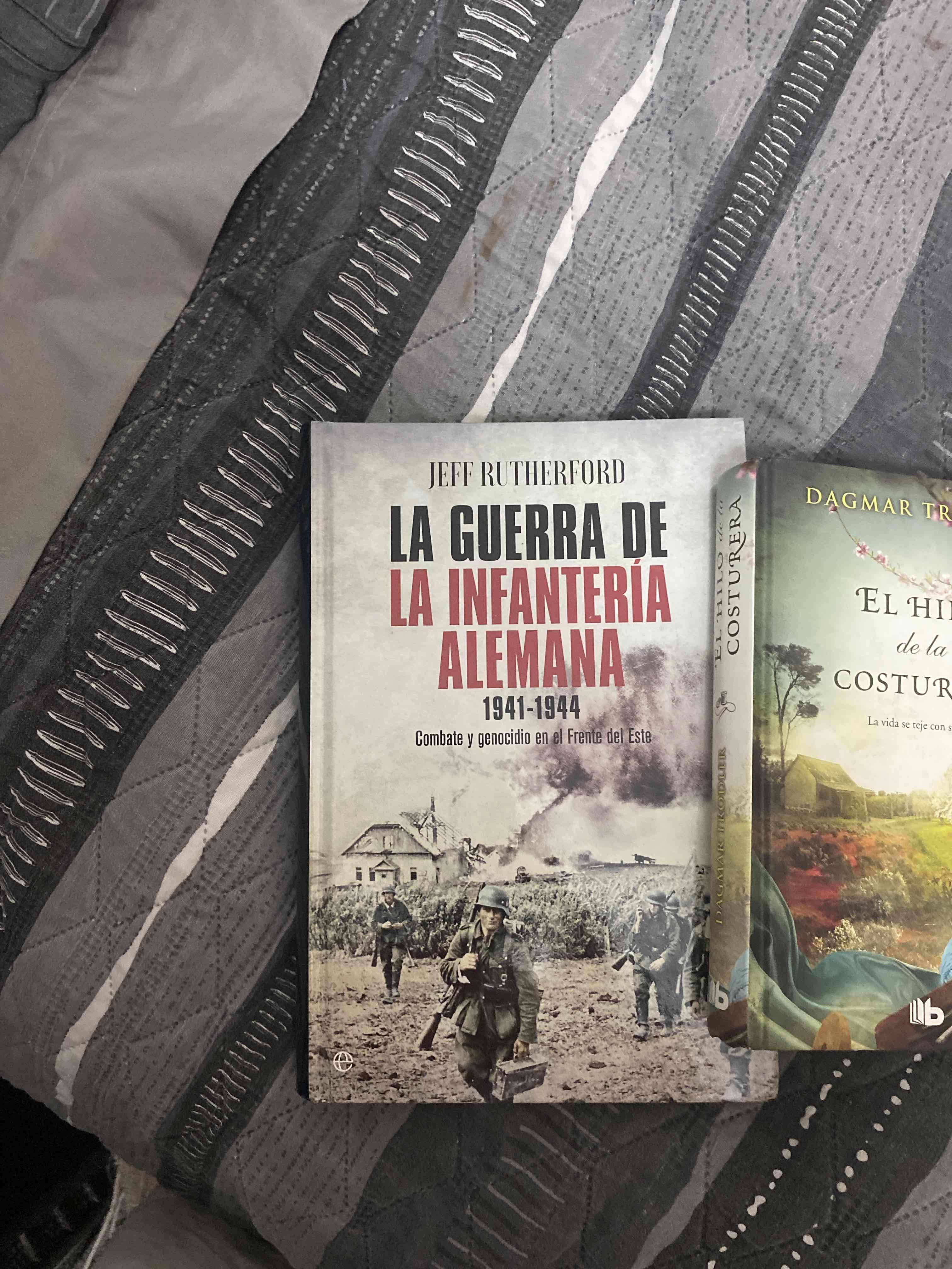 libros variados - miniatura 4