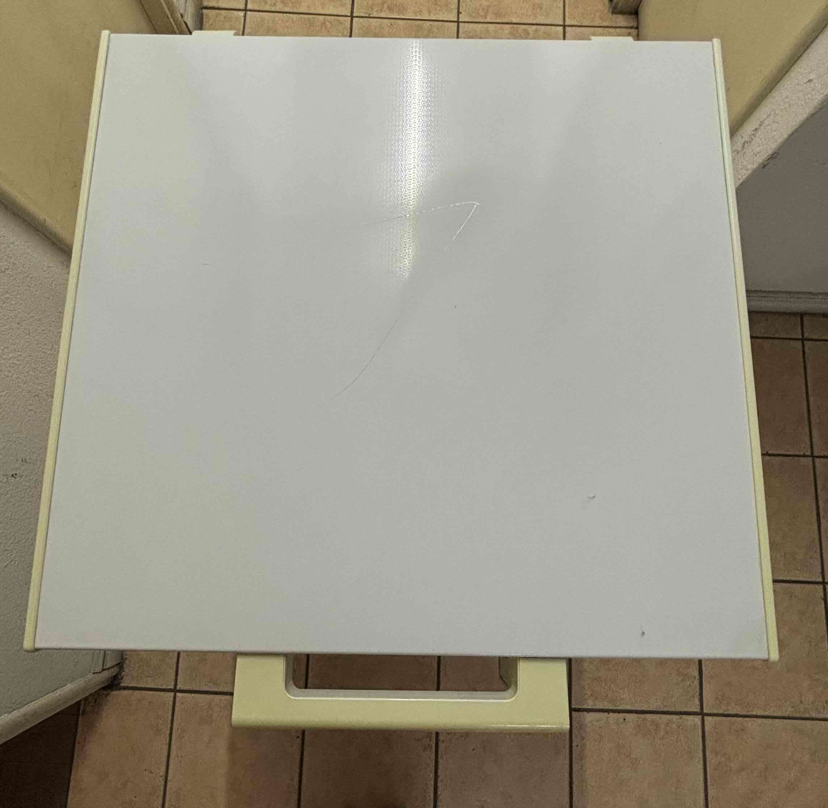 Congelador vertical marca Nex 100 Lt. - 4