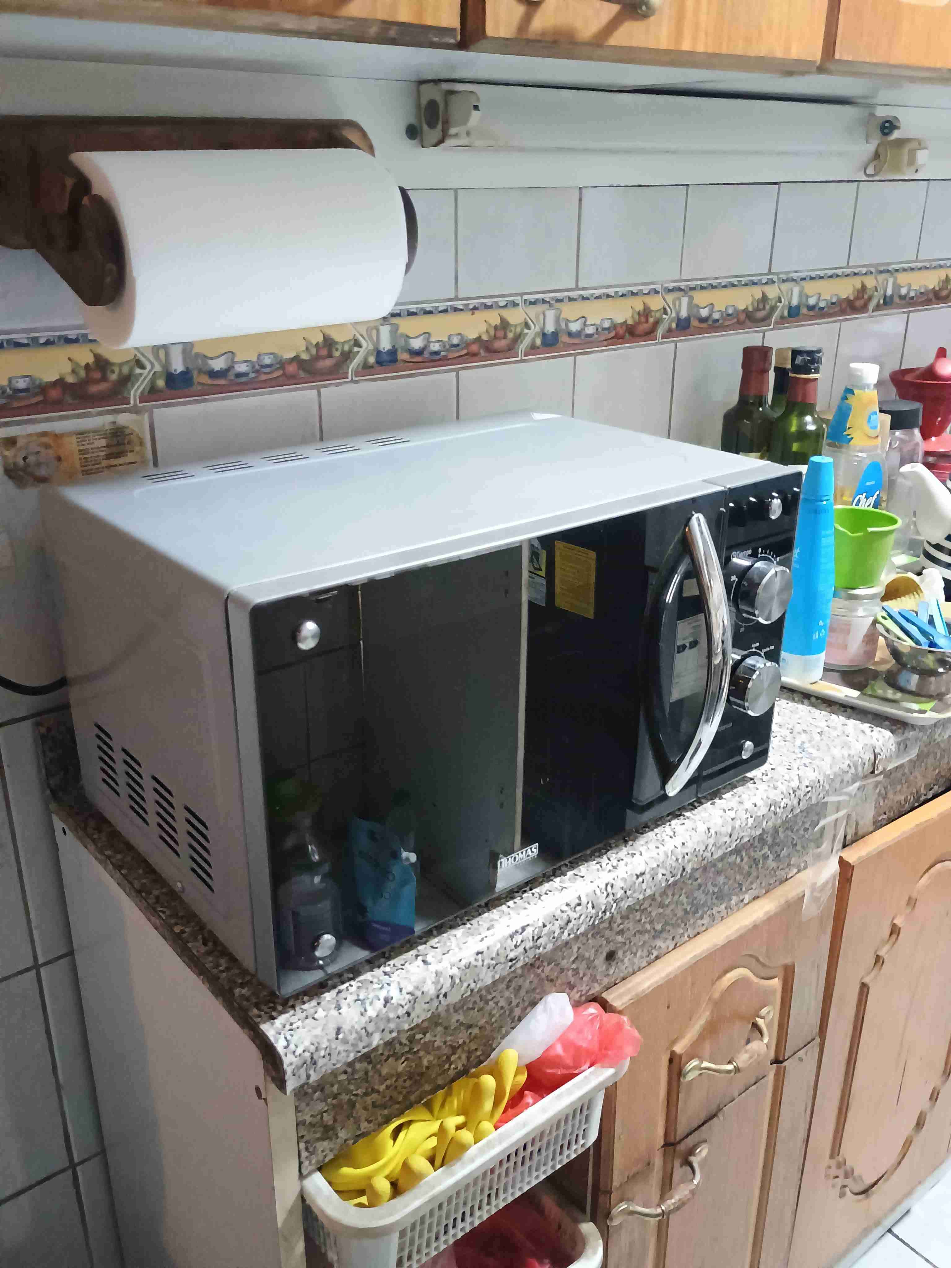 Microondas Thomas Modelo TH-20S01