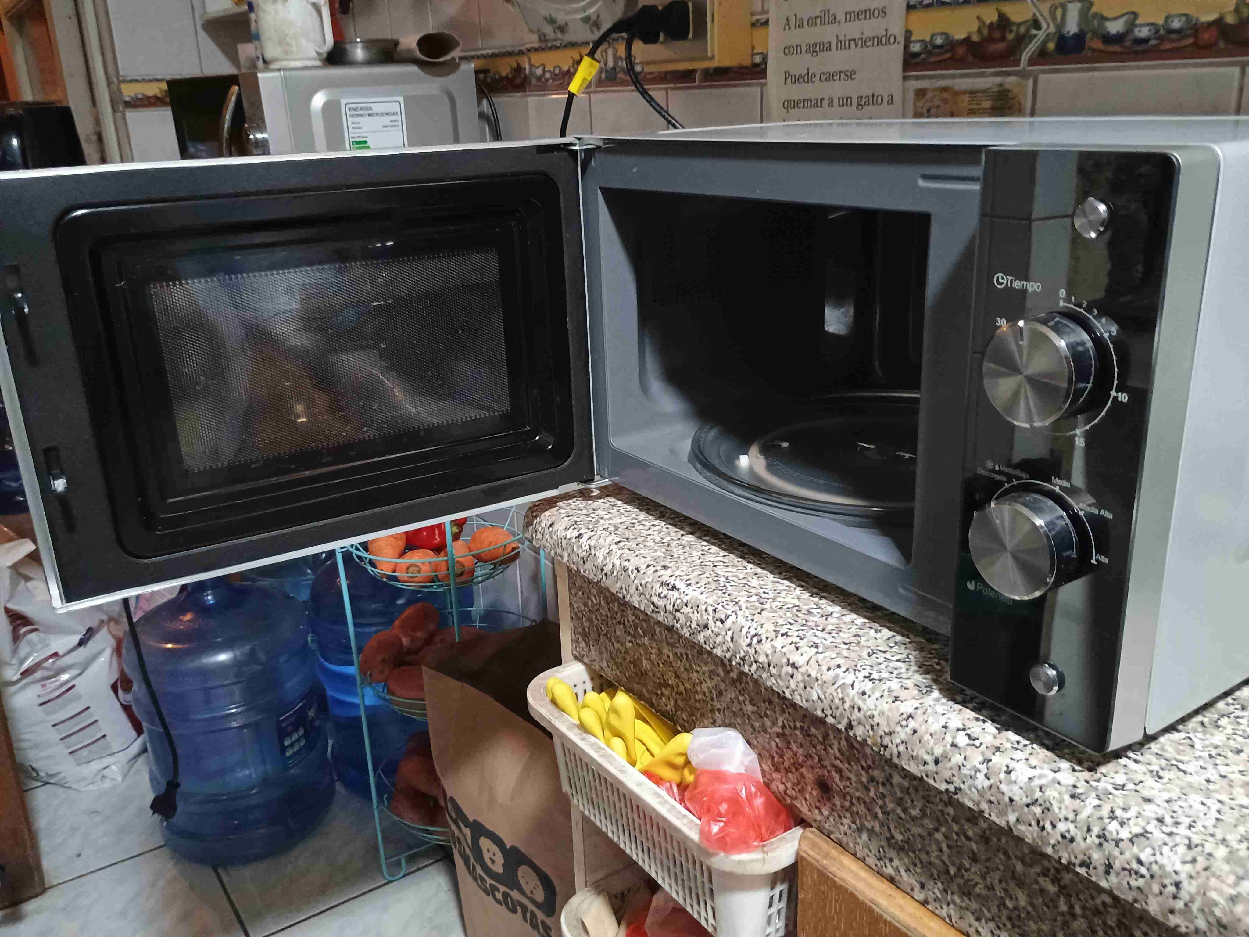 Microondas Thomas Modelo TH-20S01 - miniatura 2