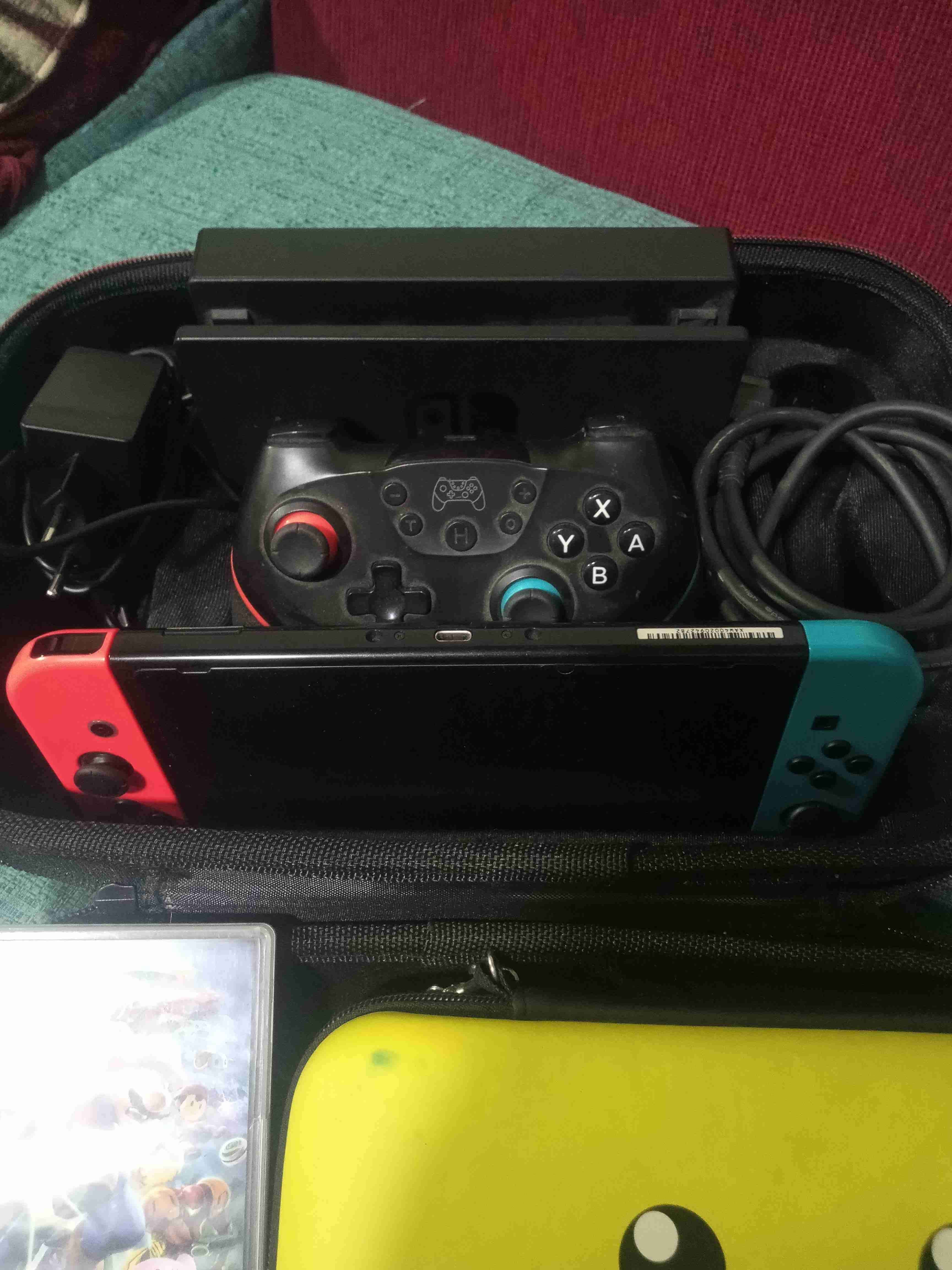 Consola Nintendo Switch con accesorios - miniatura 3