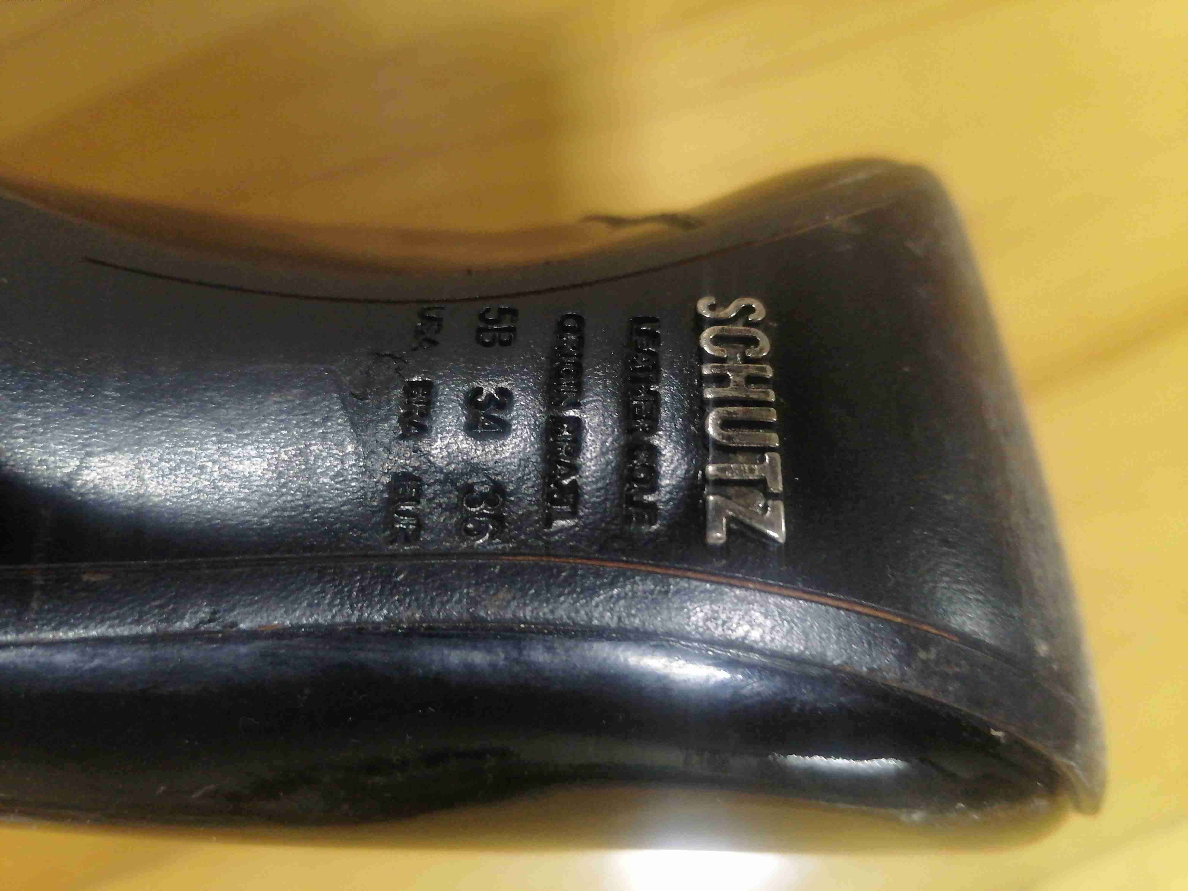 Tacones negros elegantes - miniatura 2