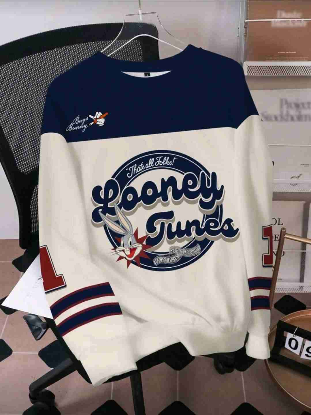 Polerón Looney Tunes azul y blanco