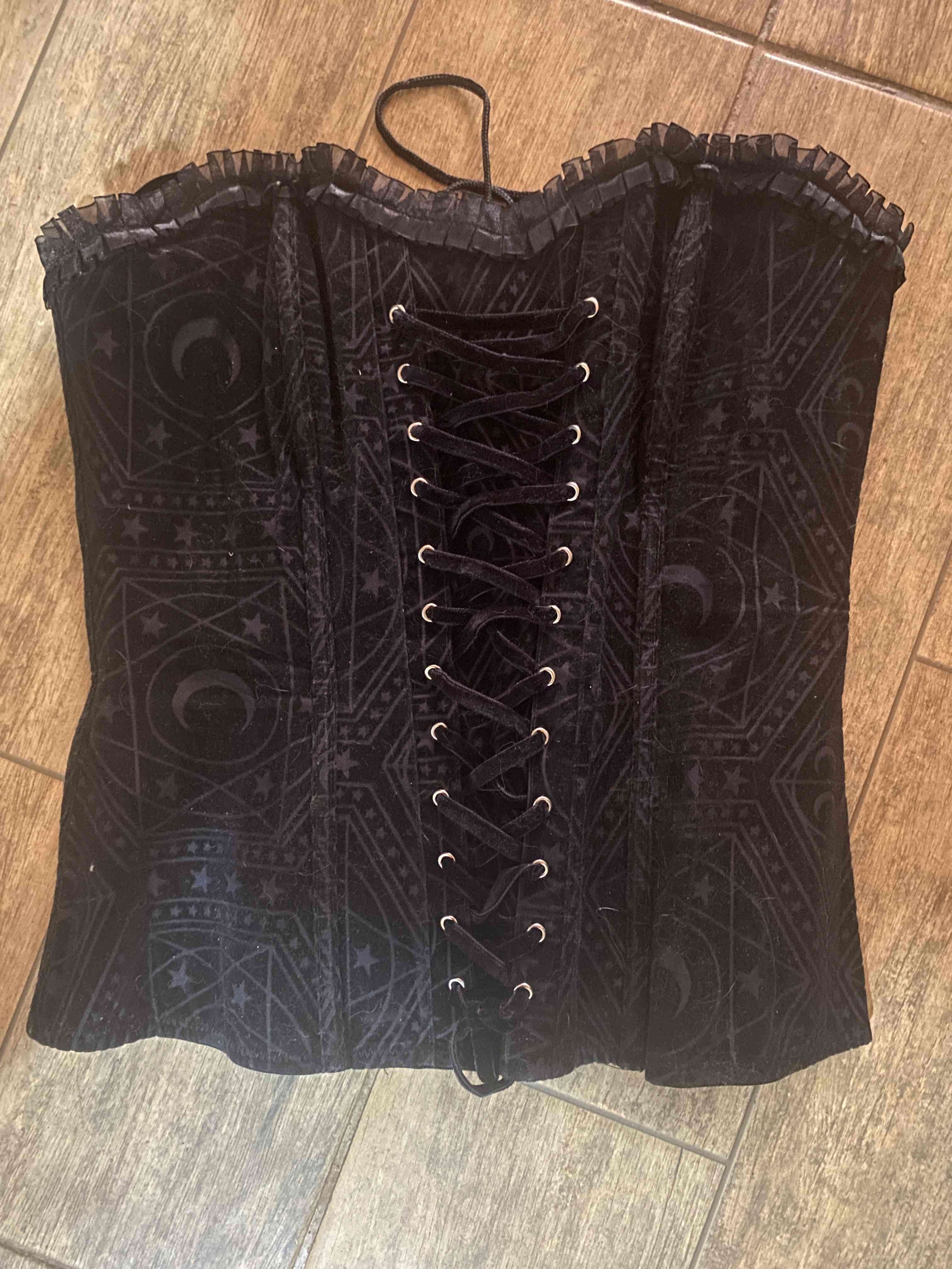 Corset negro con estampado