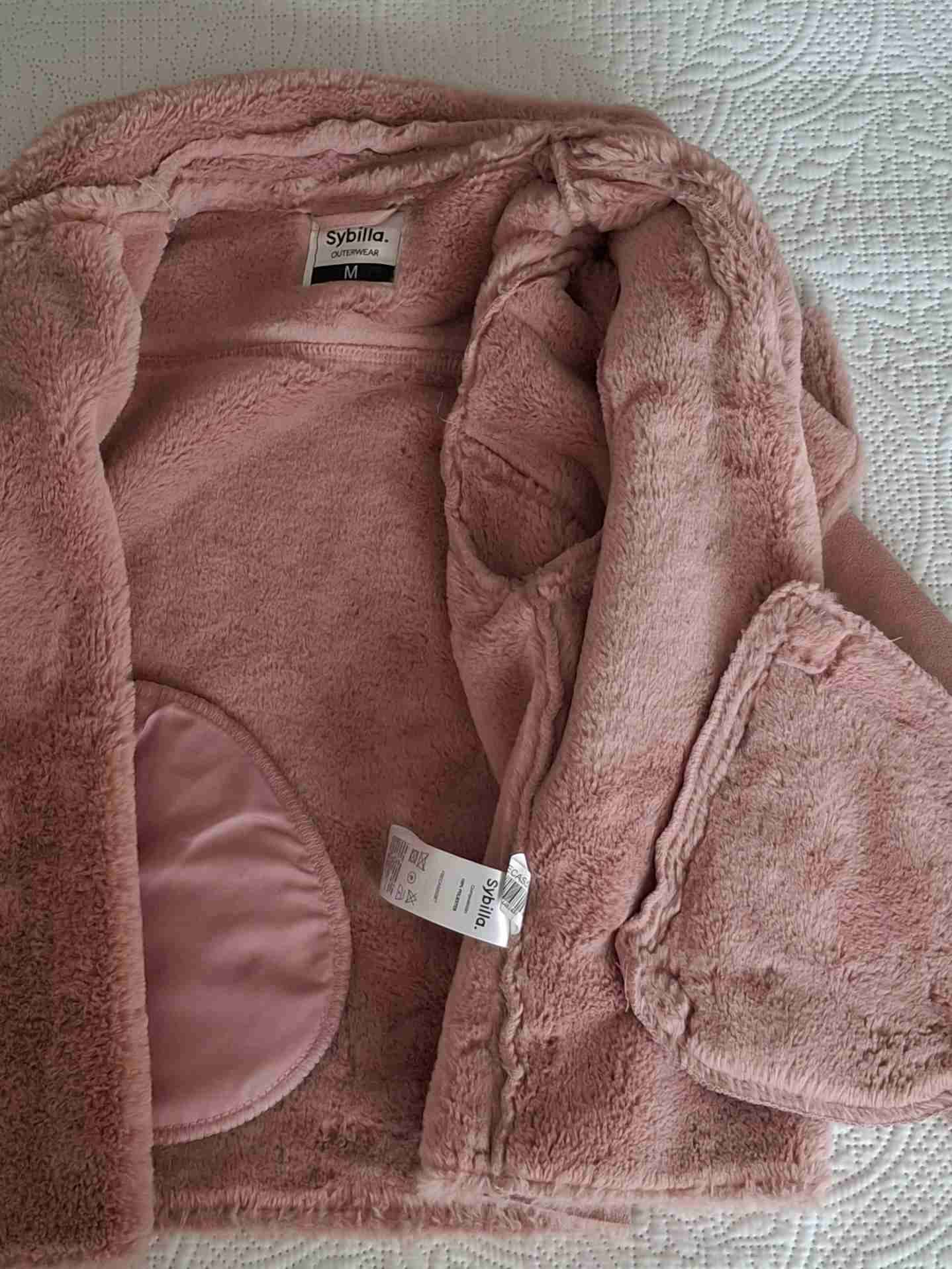 Chaqueta rosada peluda - miniatura 2