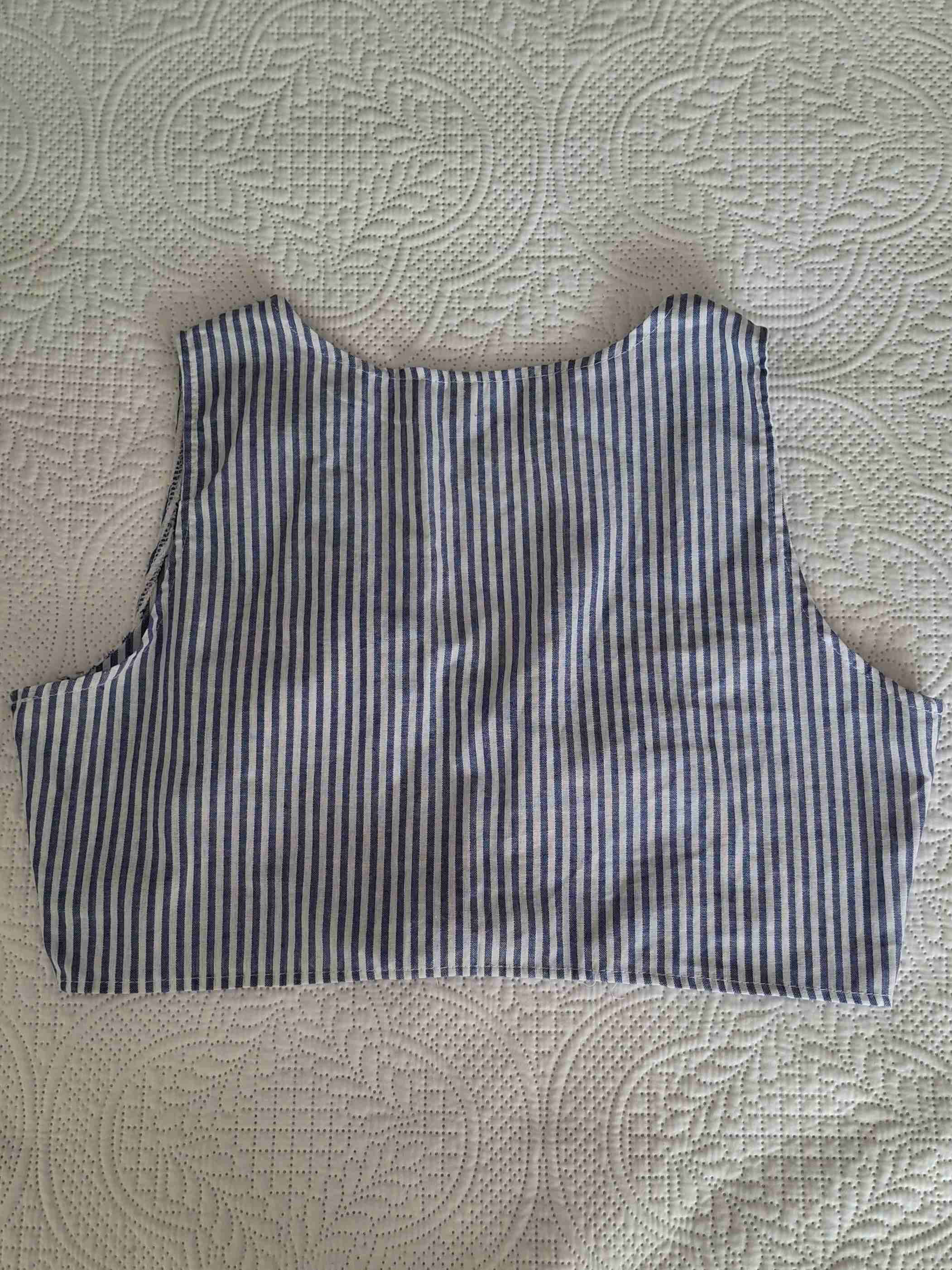 Top de amarra a rayas azules - miniatura 2