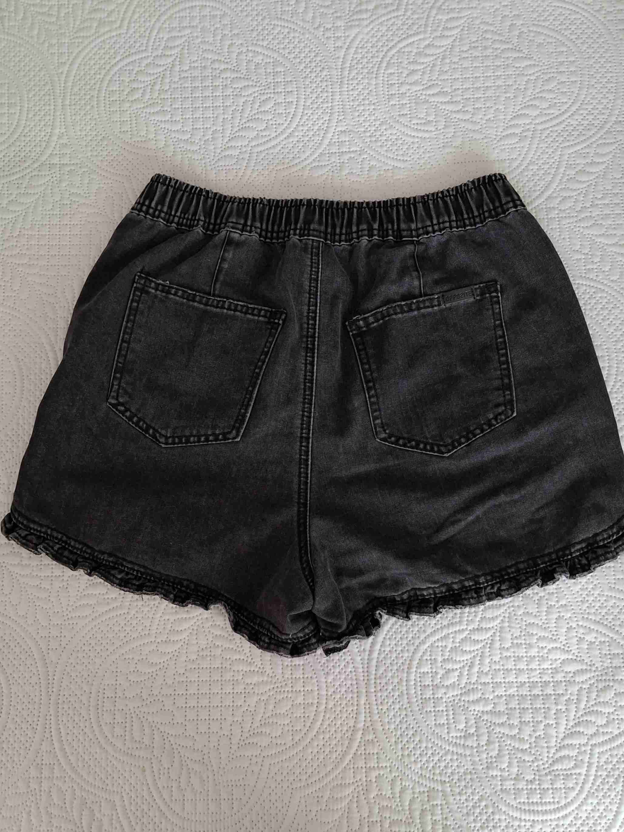 Short negro de mezclilla - miniatura 2