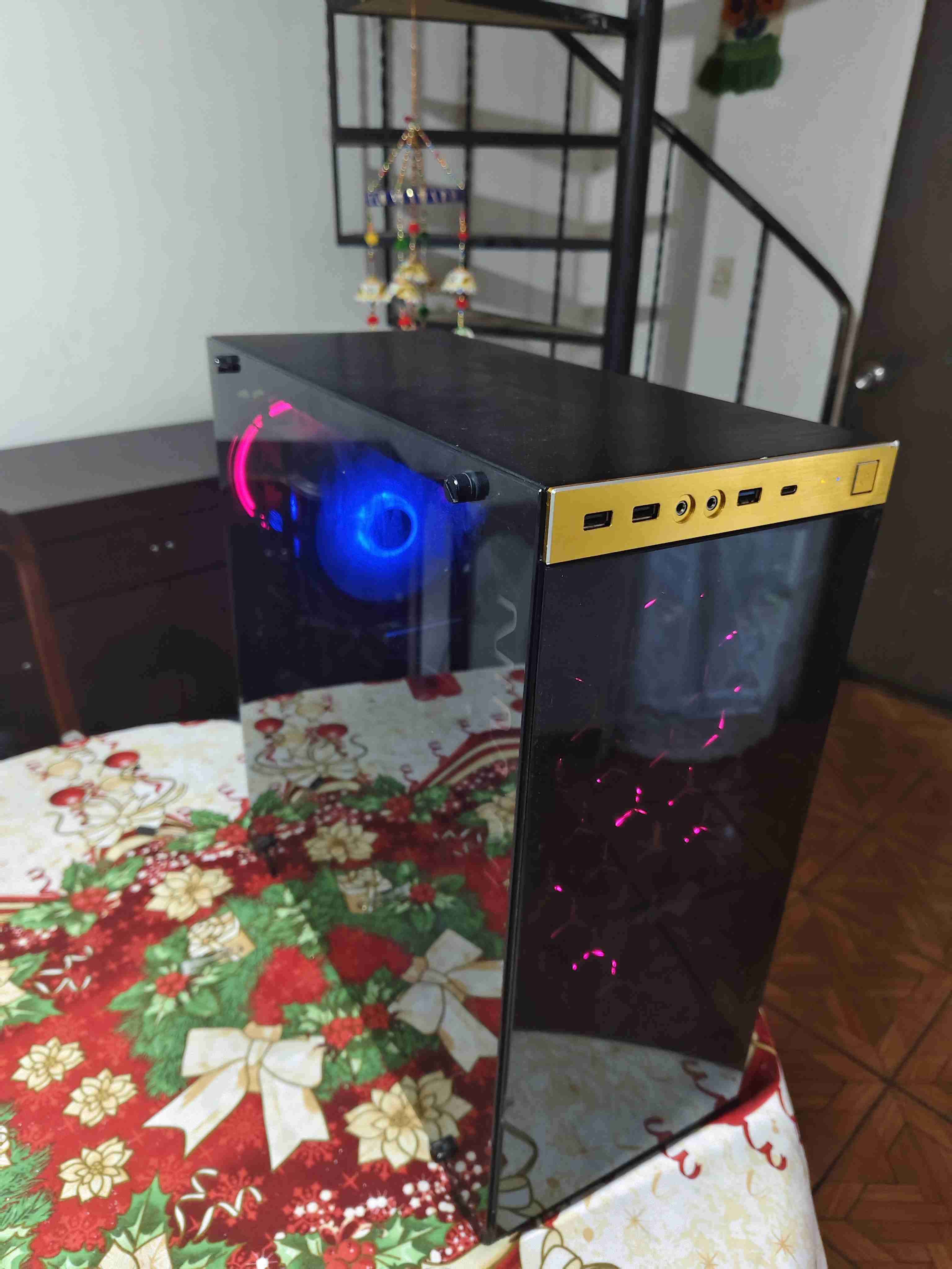 Gabinete de PC negro con vidrio - miniatura 2
