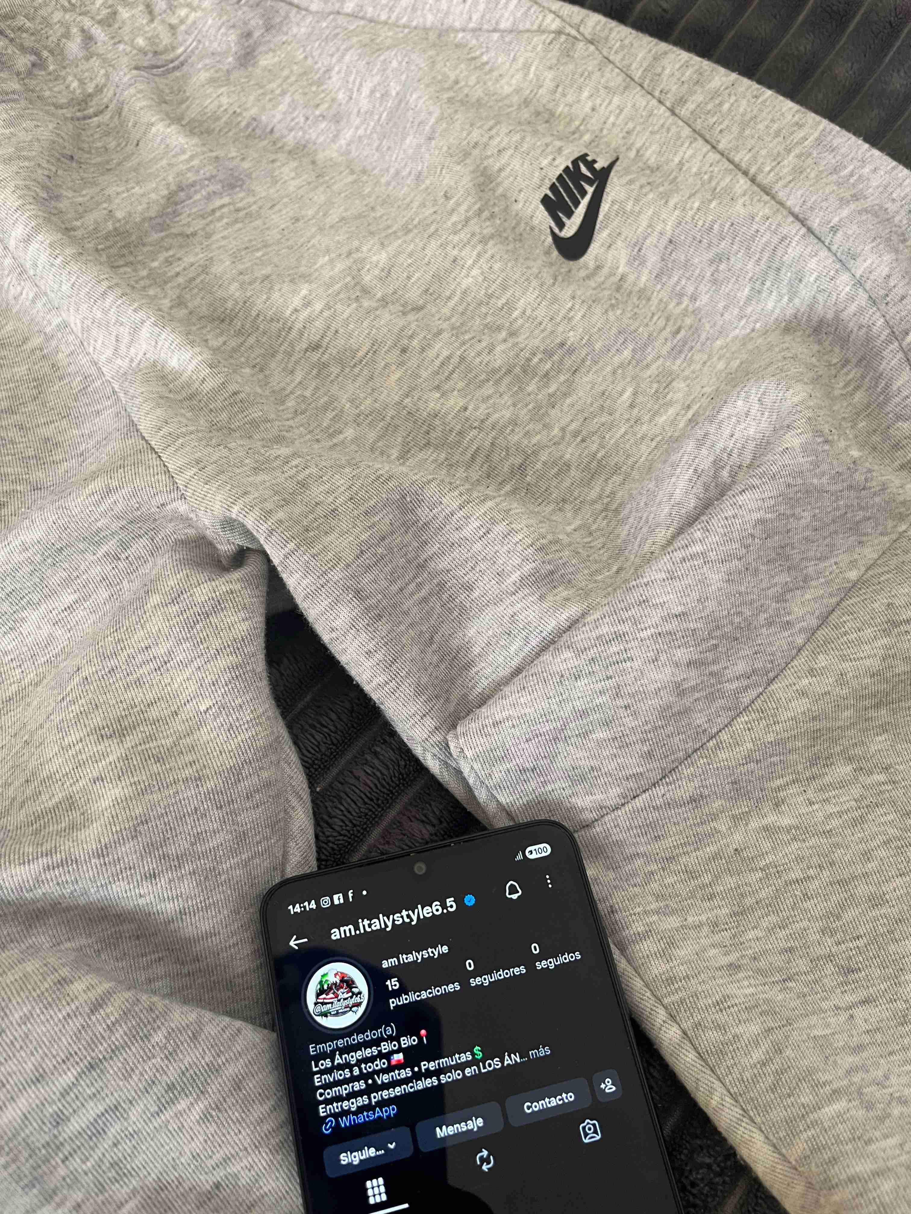 Pantalones deportivos Nike Tech Gris - miniatura 2