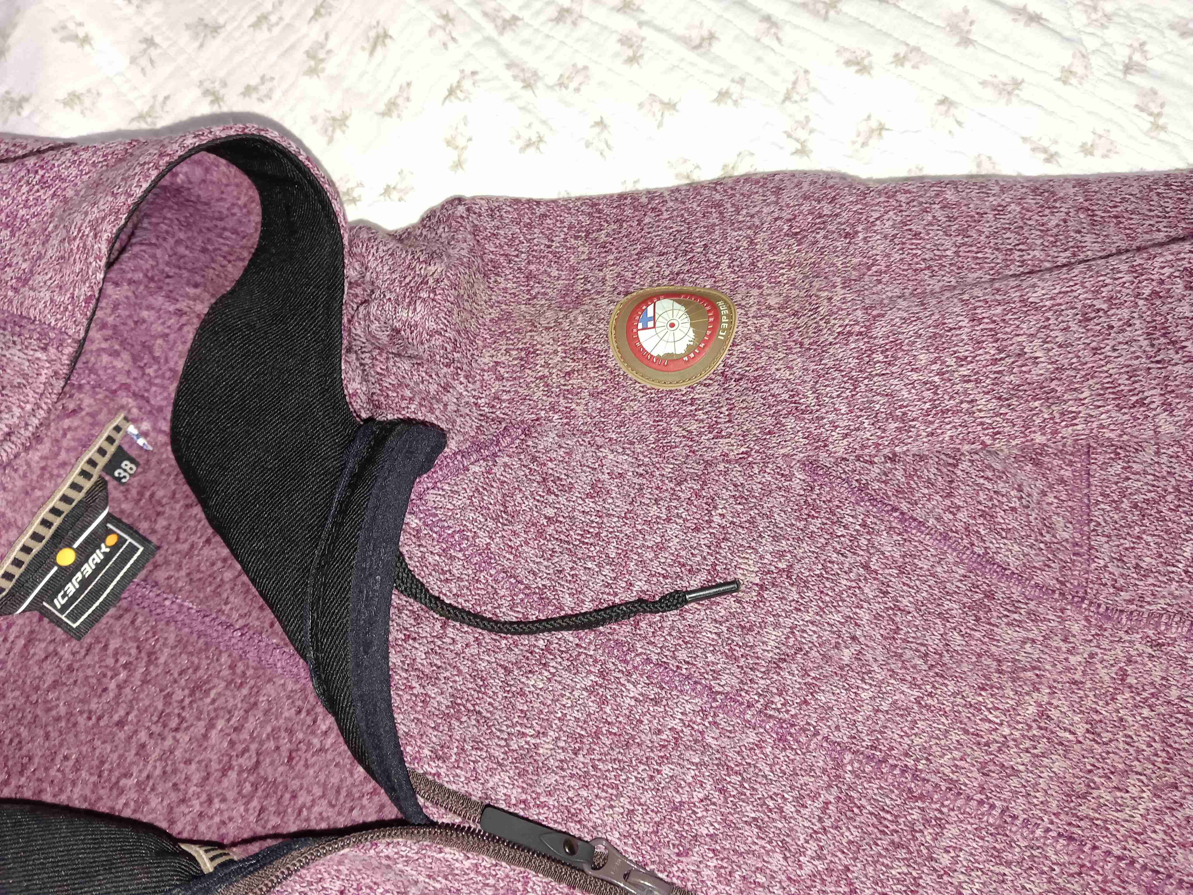 Chaqueta con capucha morada - miniatura 2