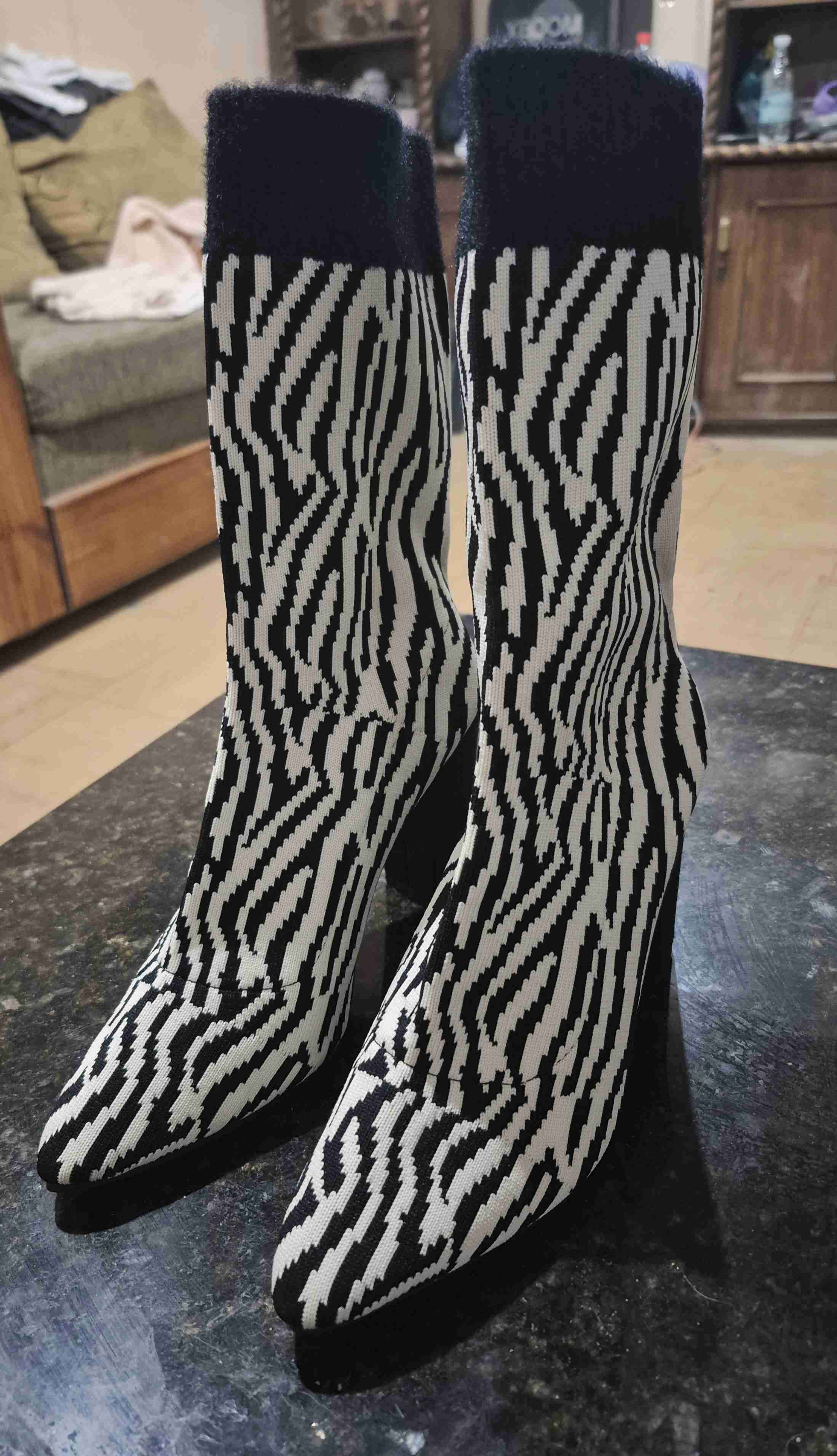 Botines altos de cebra - miniatura 2