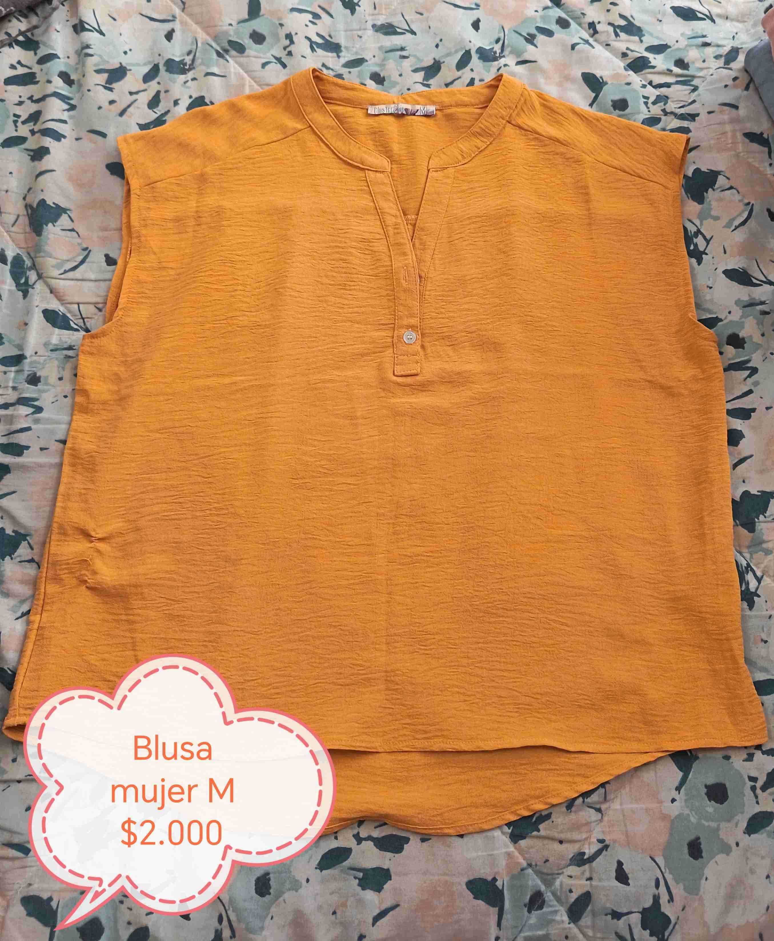 Blusa sin mangas mostaza
