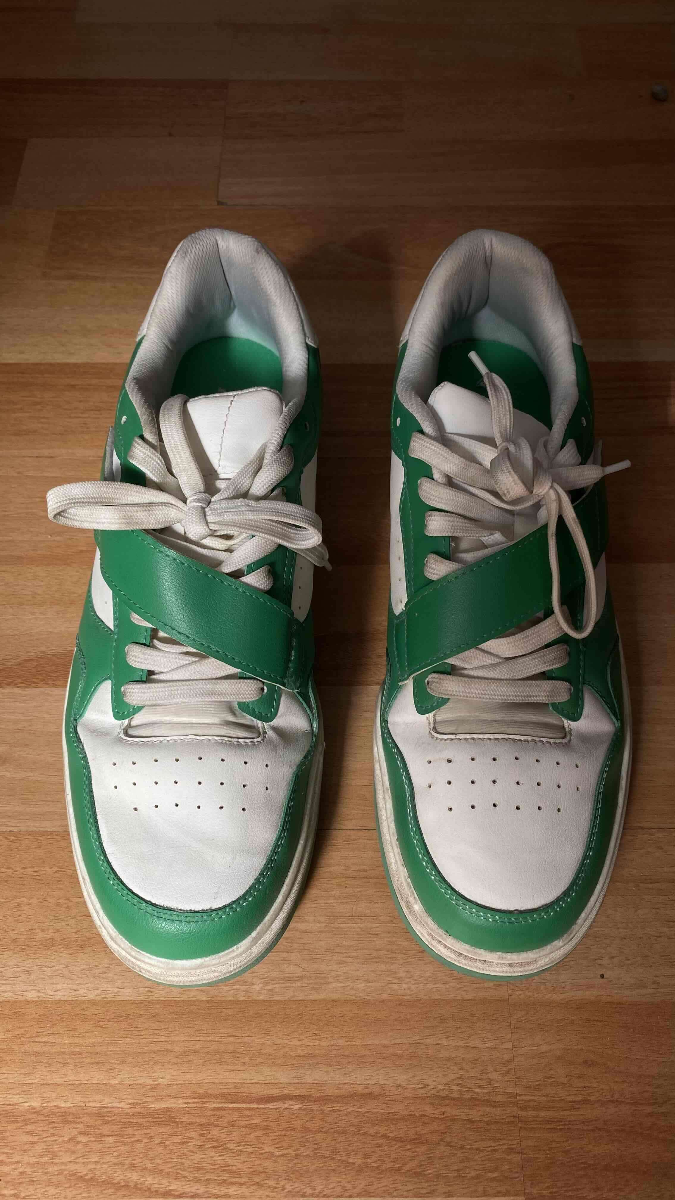 Zapatillas deportivas blancas y verdes - 4