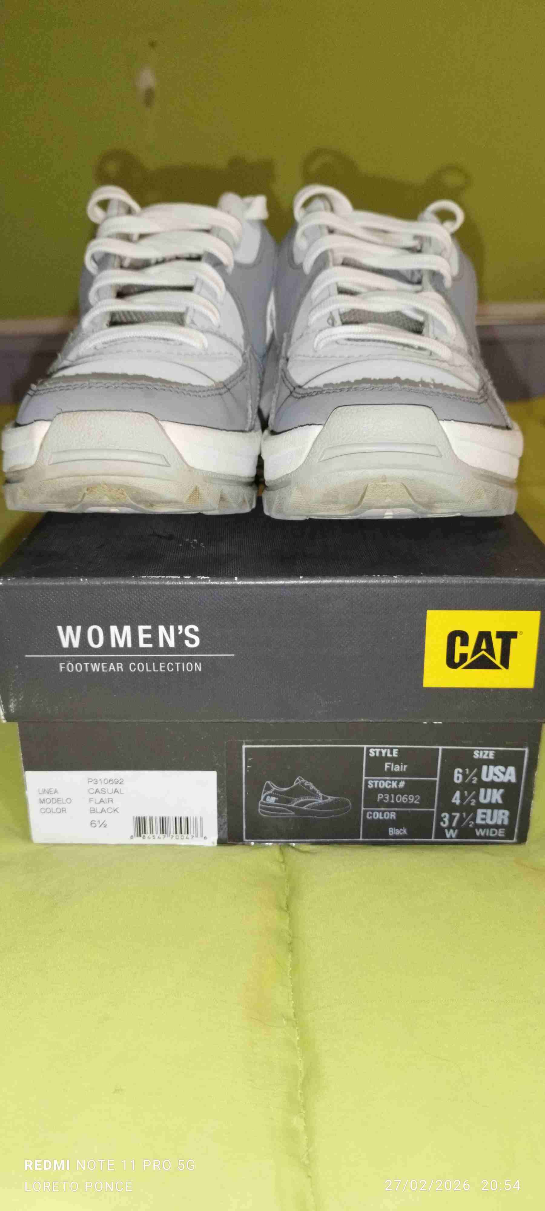 Zapatillas CAT blancas y grises - miniatura 2