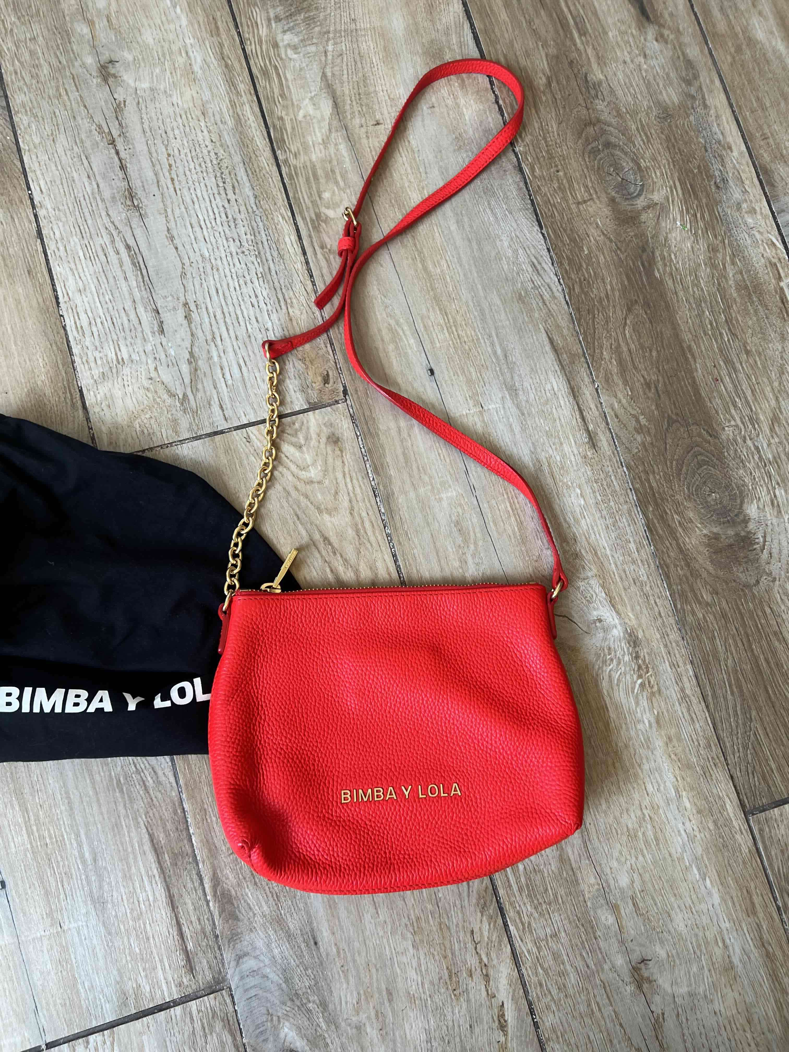 Cartera roja Bimba y Lola