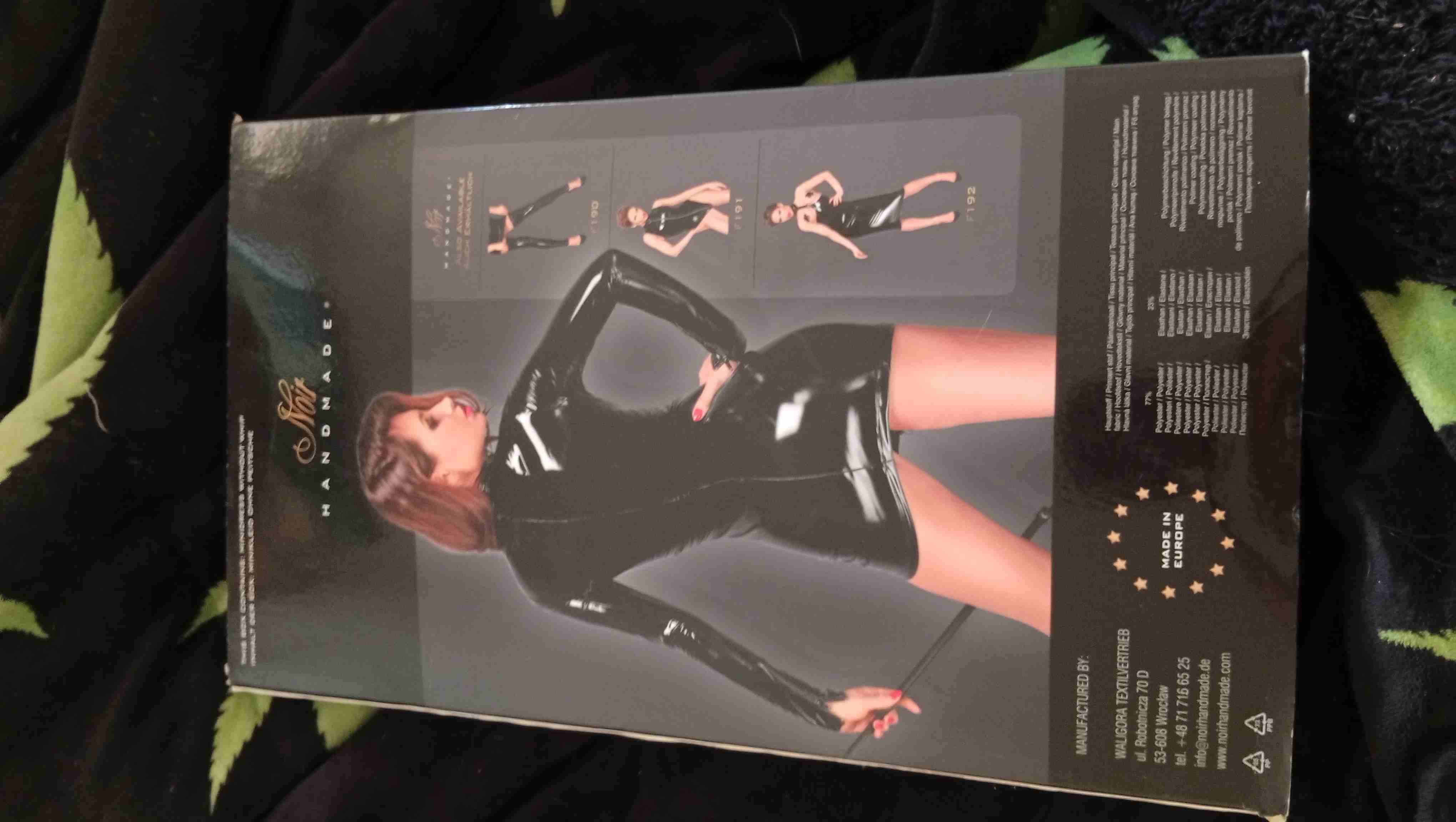 Vestido negro de vinilo látex - 4