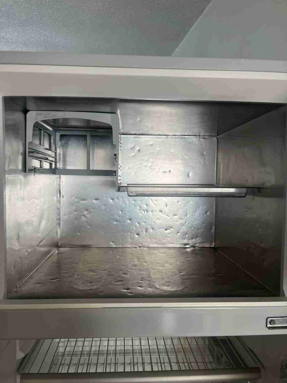 Refrigerador Fensa gris grande - 6