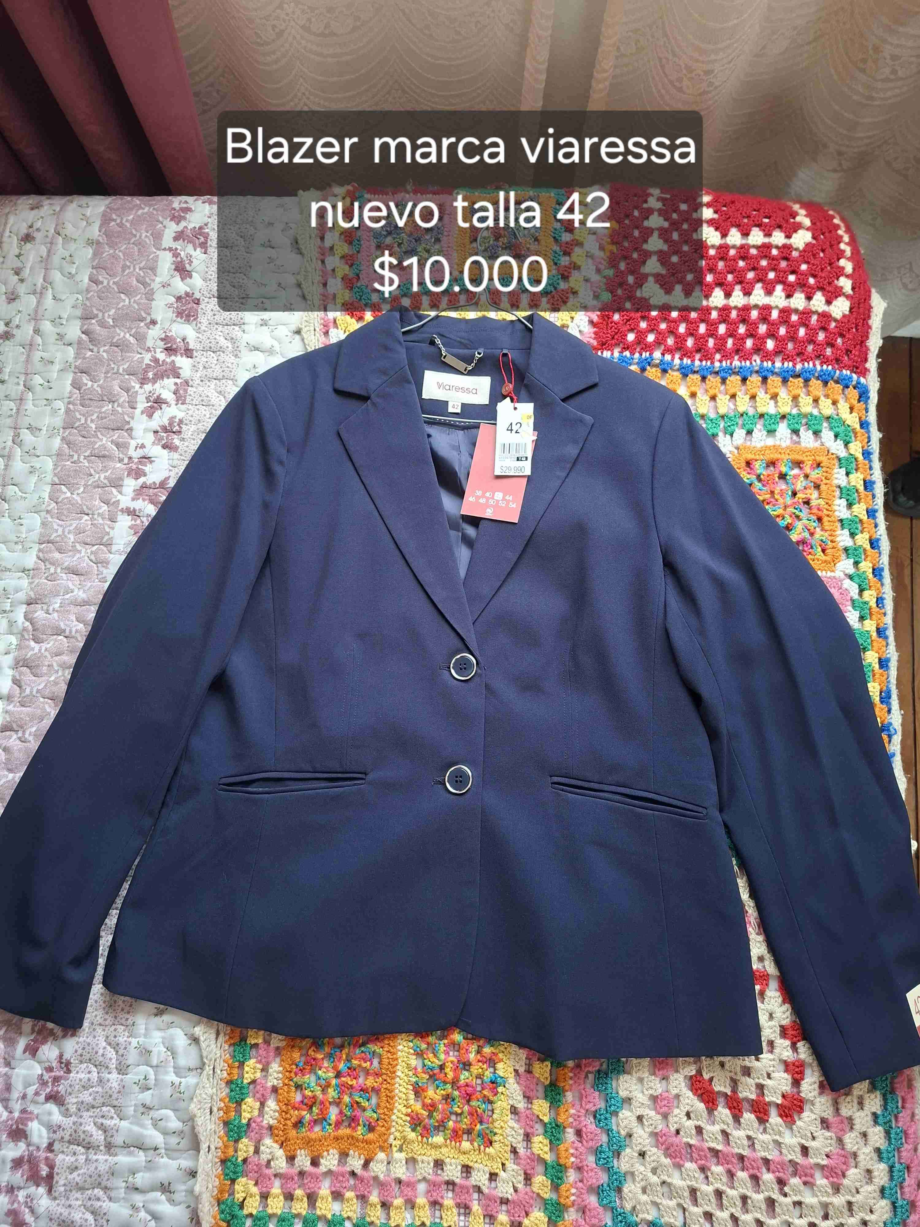 Blazer azul viaressa nuevo