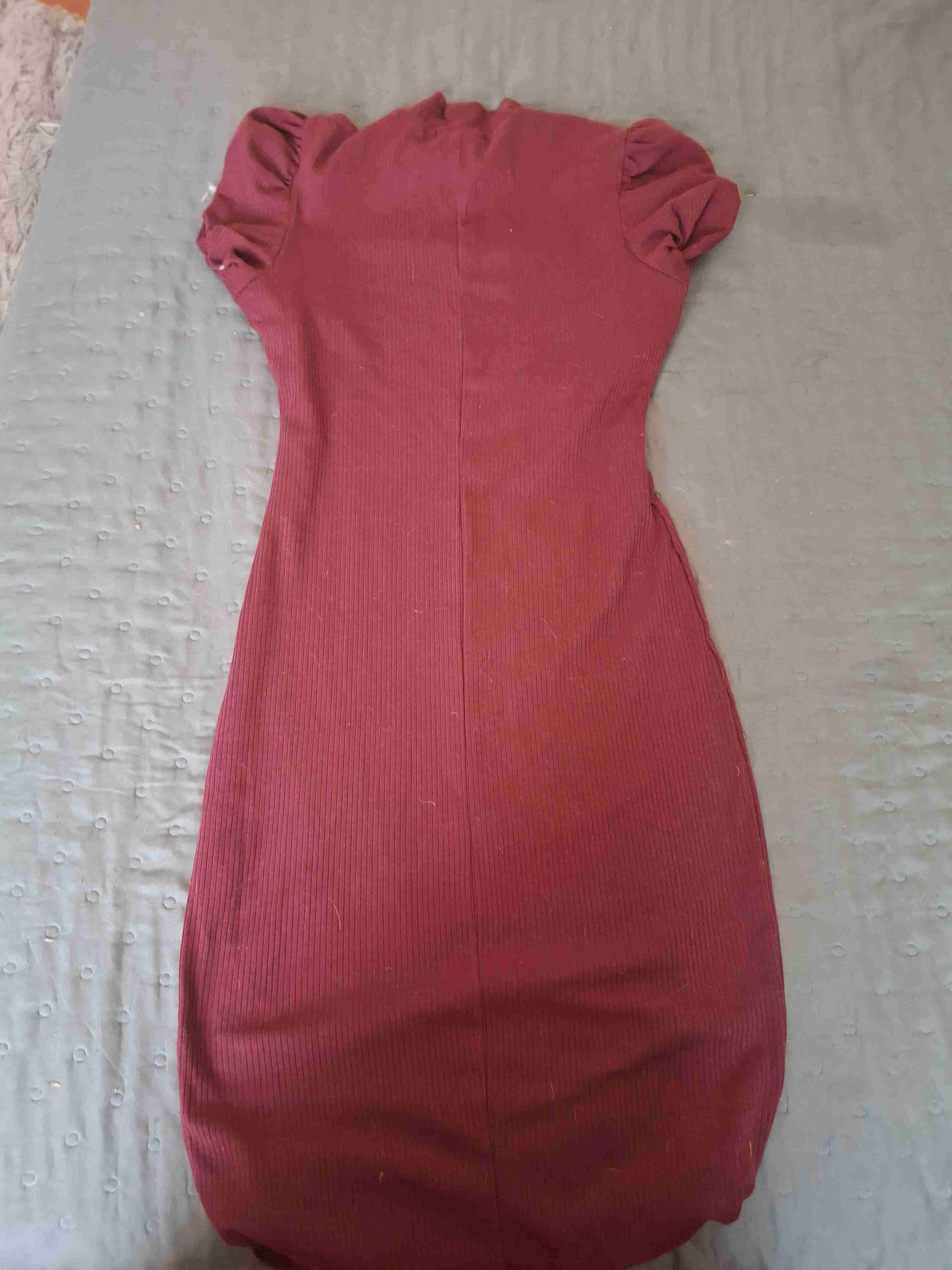 Vestido burdeo de manga corta - miniatura 2