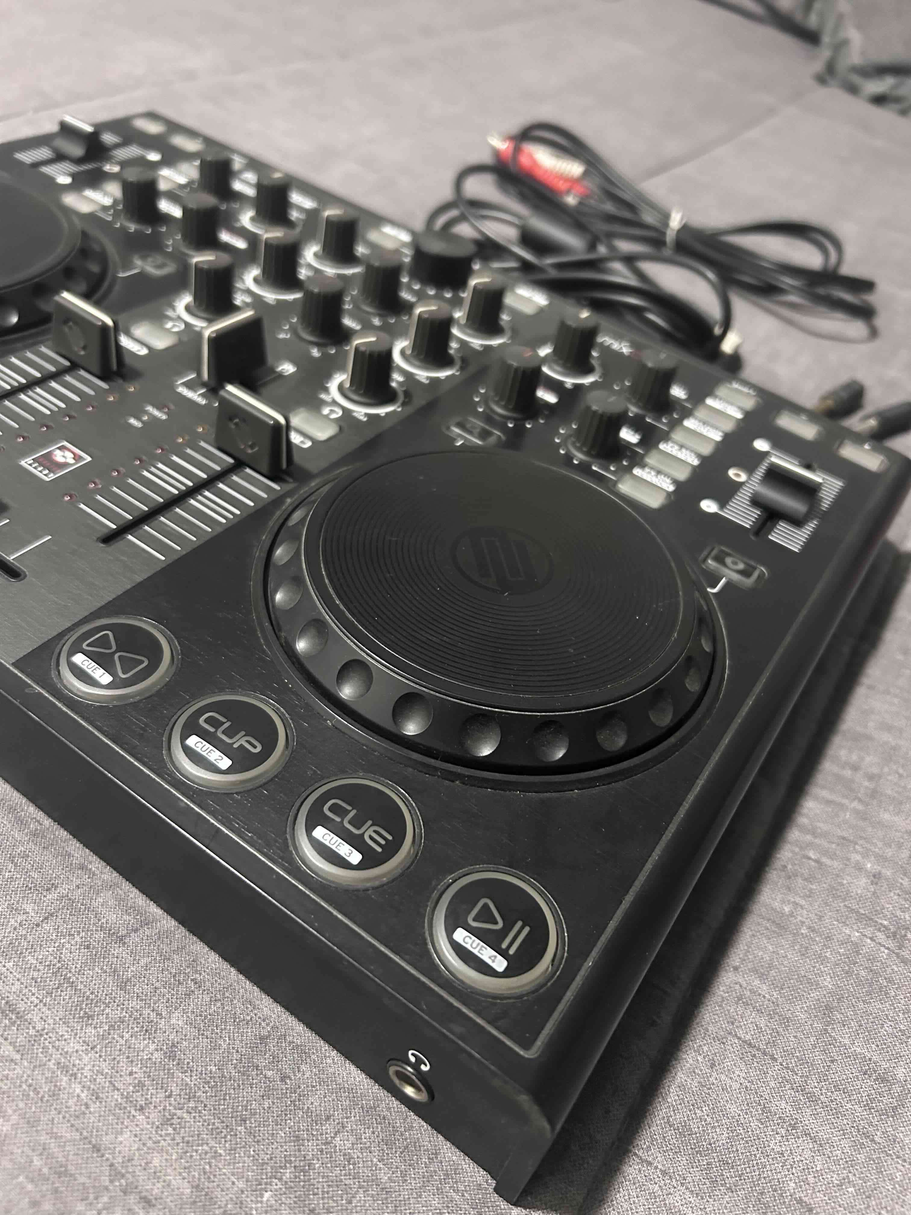 Controlador DJ Reloop Mixage negro - miniatura 4