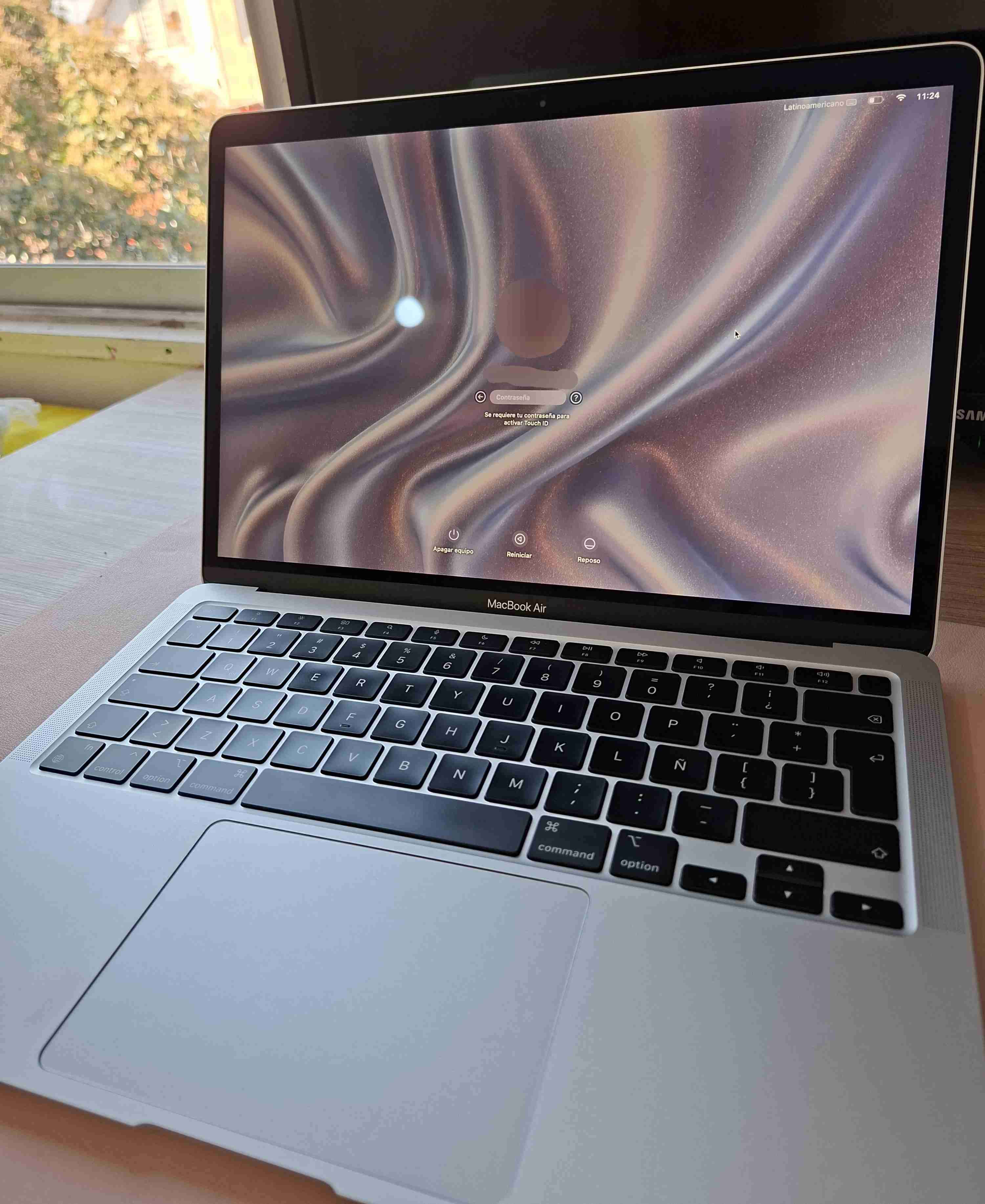 MacBook Air M1- 2020 - miniatura 2