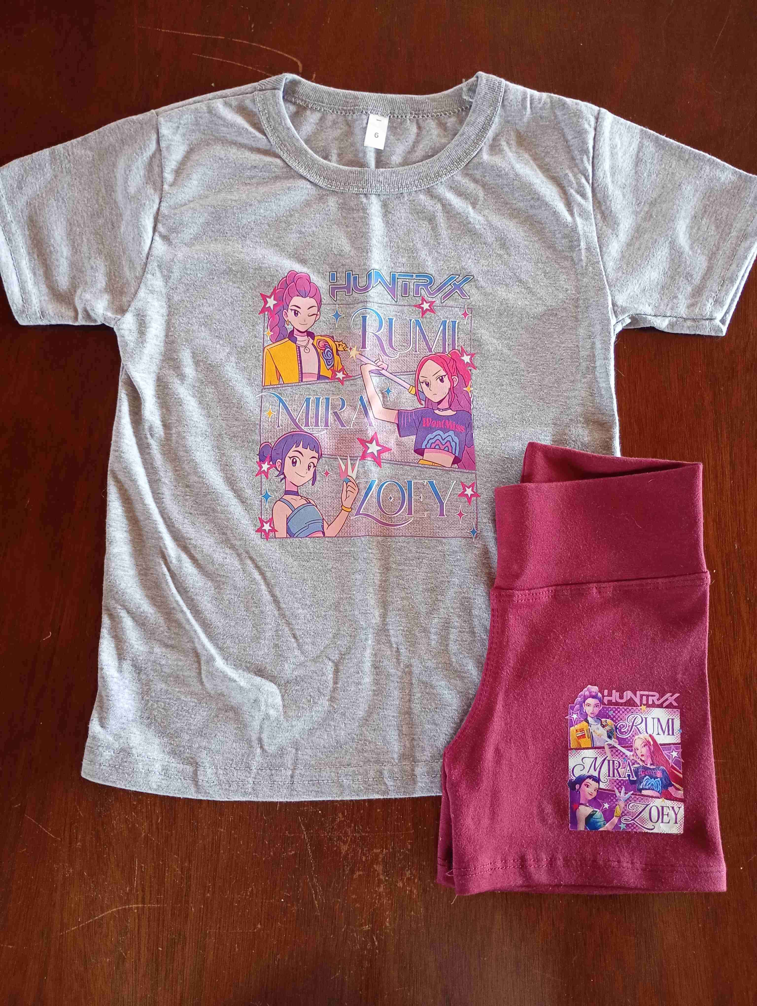 Conjunto polera y shorts k-pop