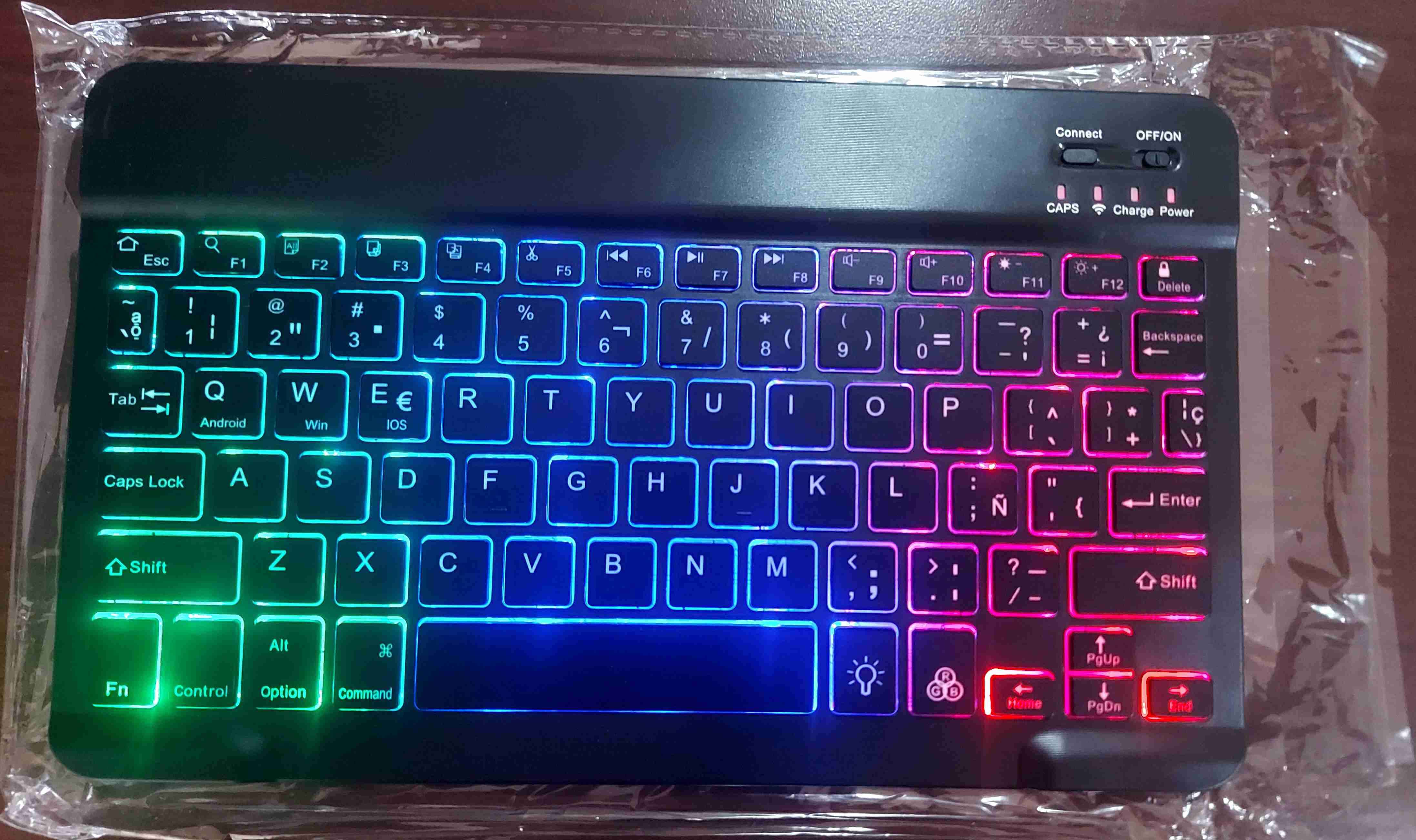 Teclado retroiluminado Bluetooth - miniatura 2