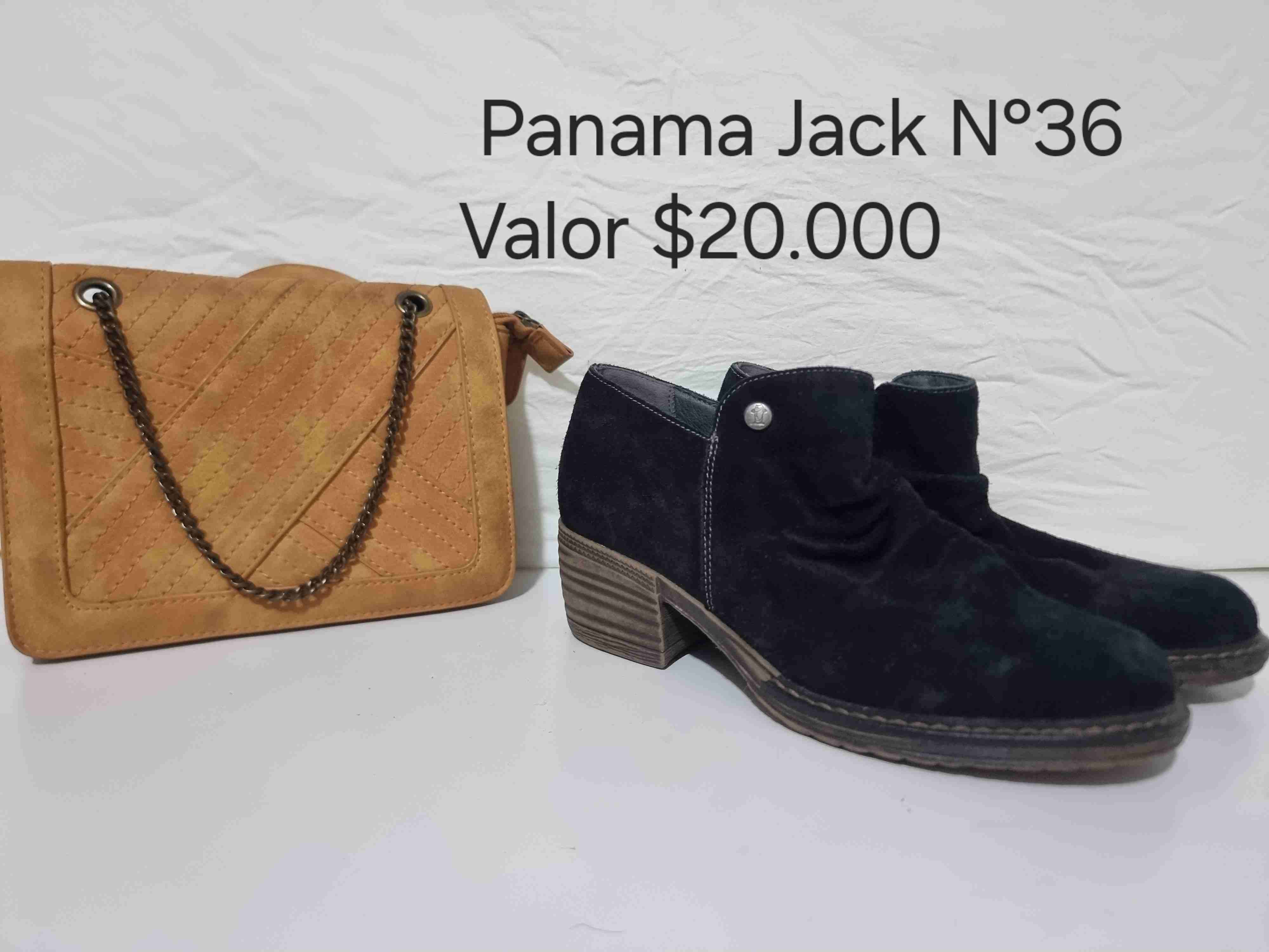 Botín Pollini negro con tachas - miniatura 4