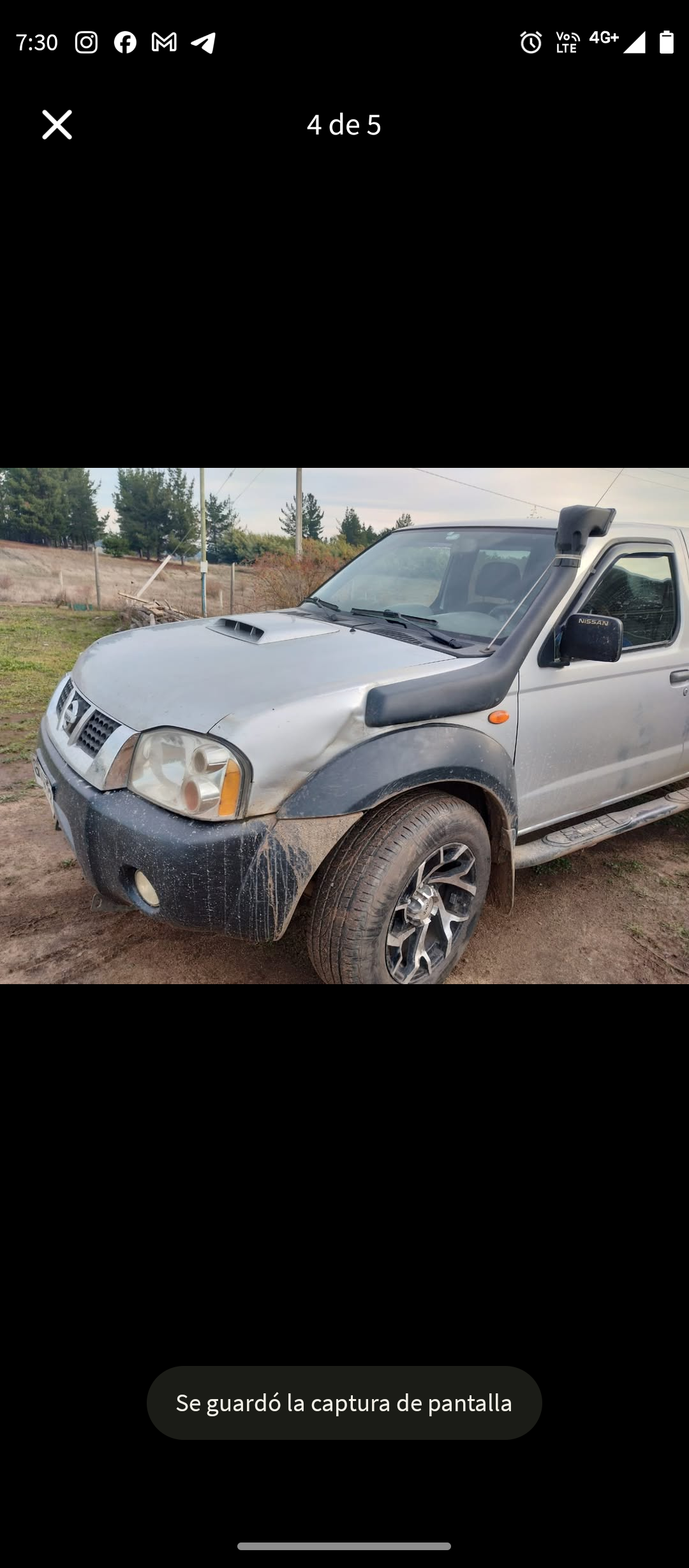 Camioneta Nissan terrano 4x4 plateada - miniatura 5