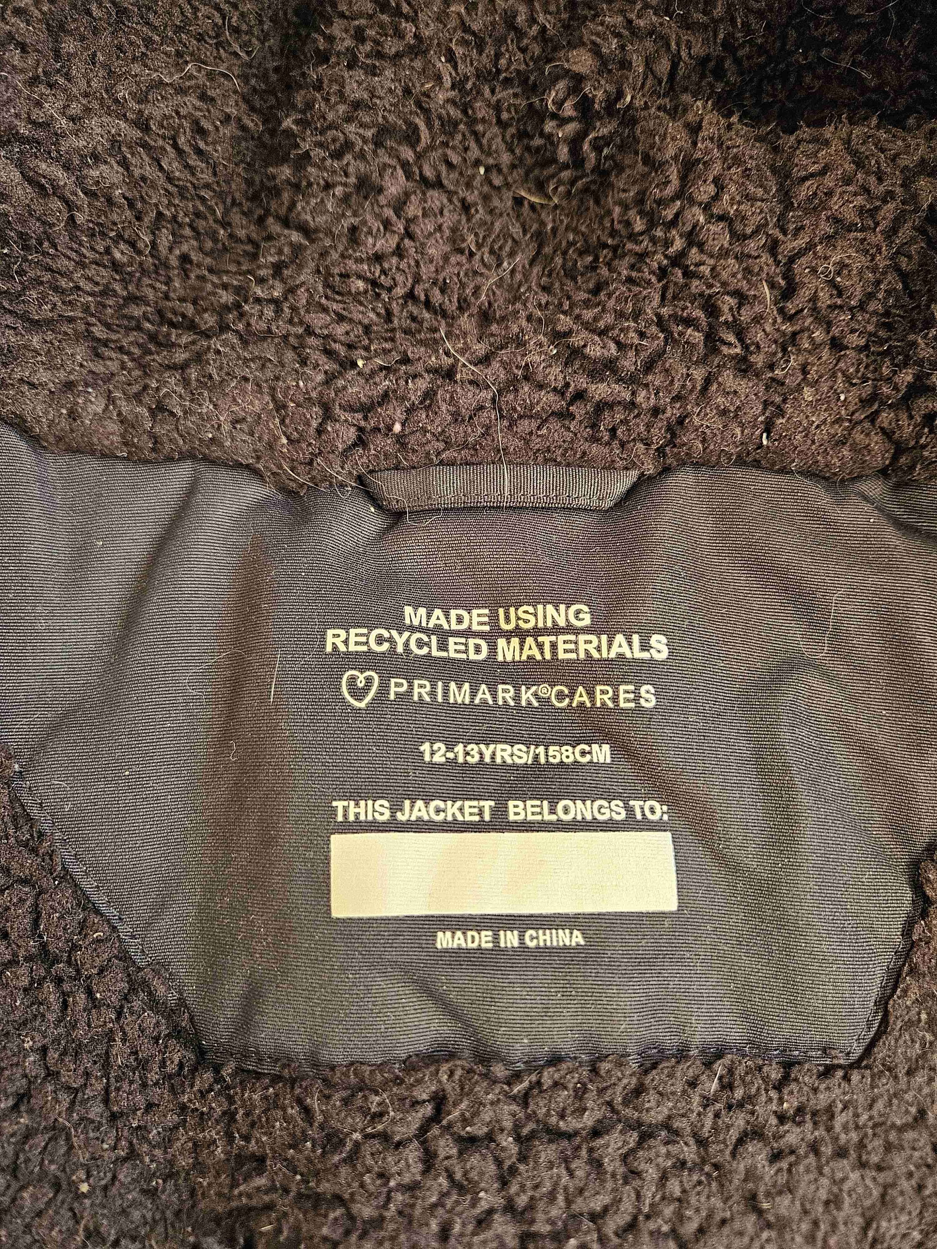 Parka con capucha de piel sintética - miniatura 3