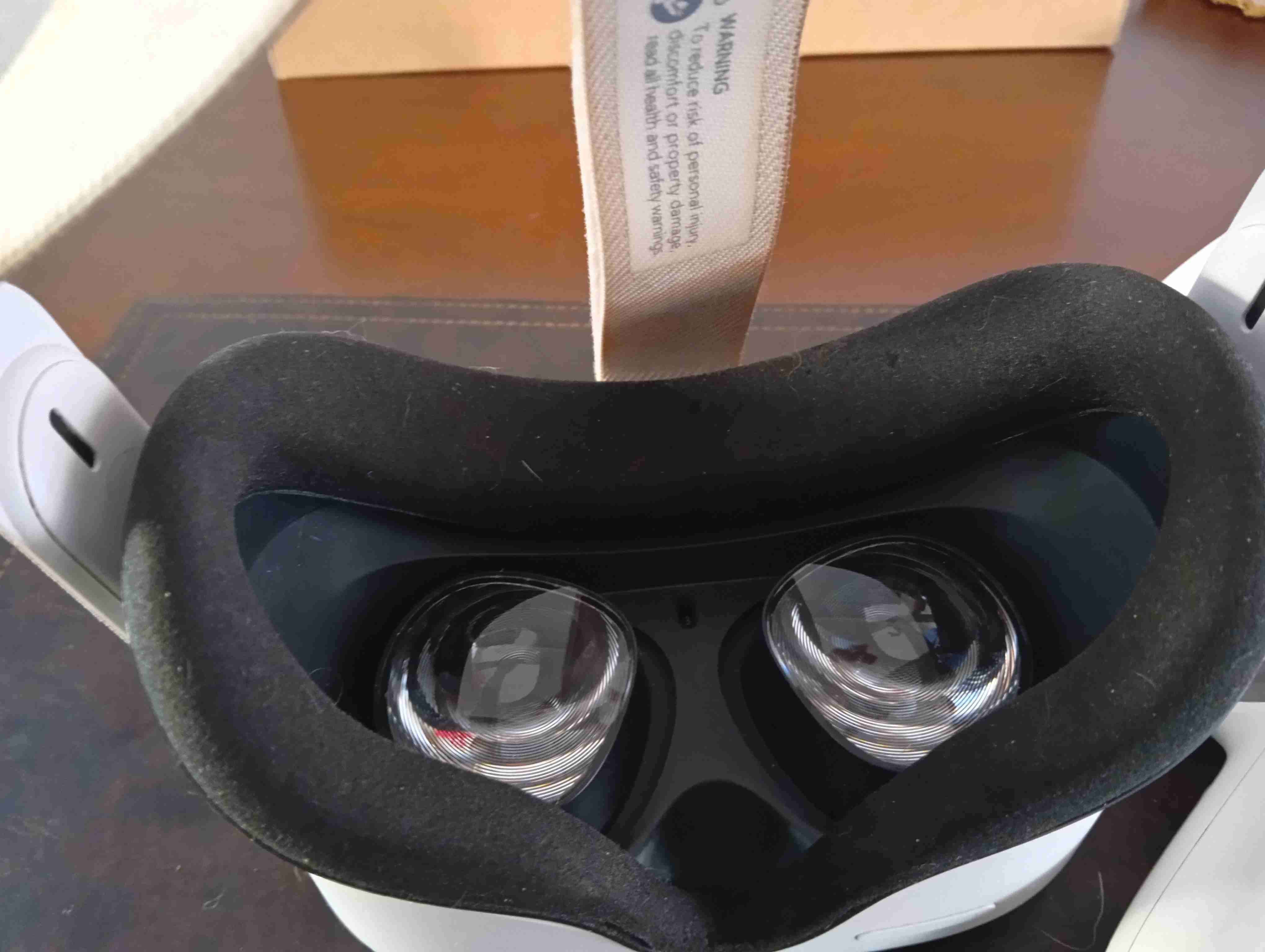 Gafas VR con controladores - miniatura 2