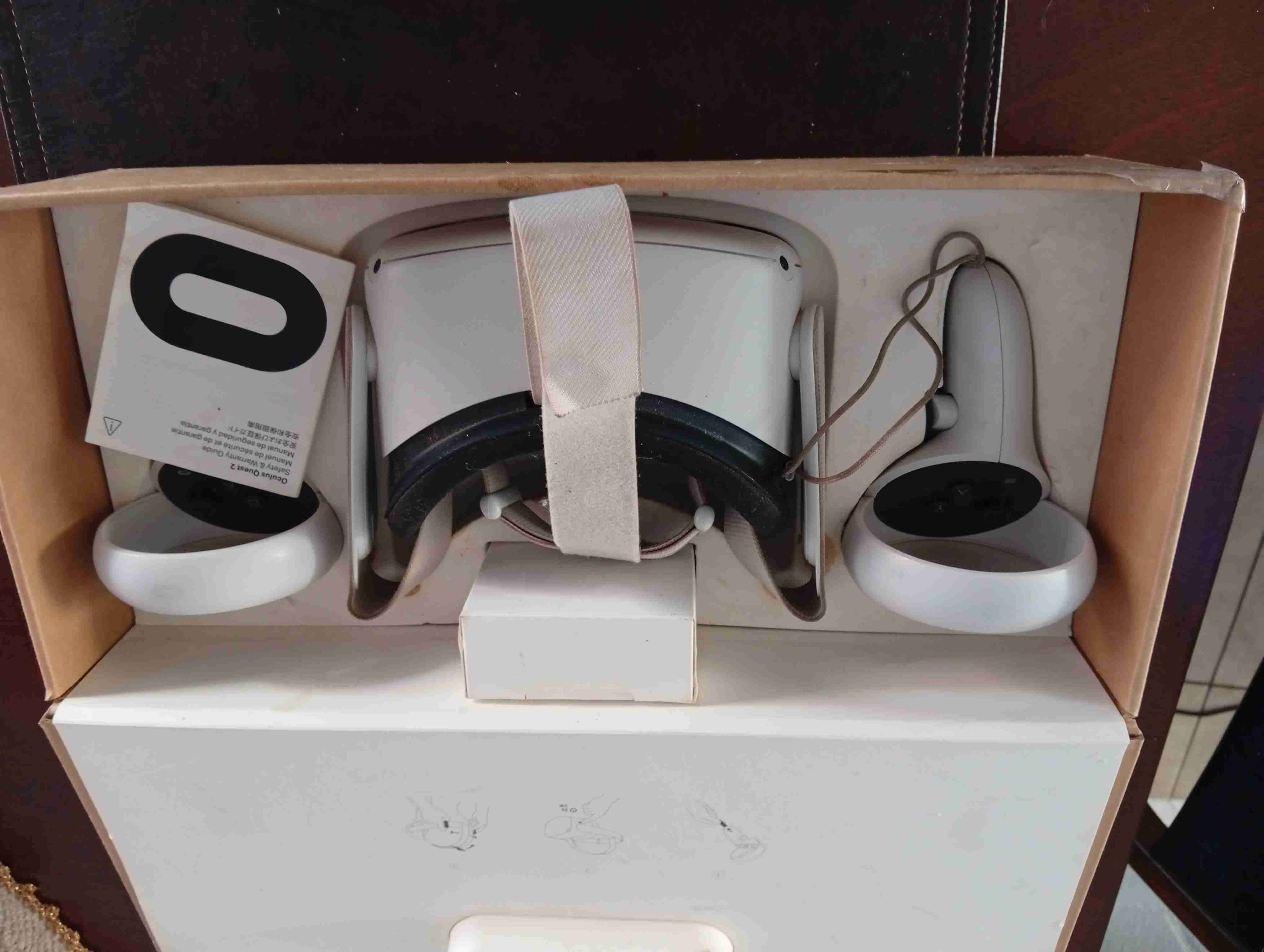 Gafas VR con controladores - miniatura 5