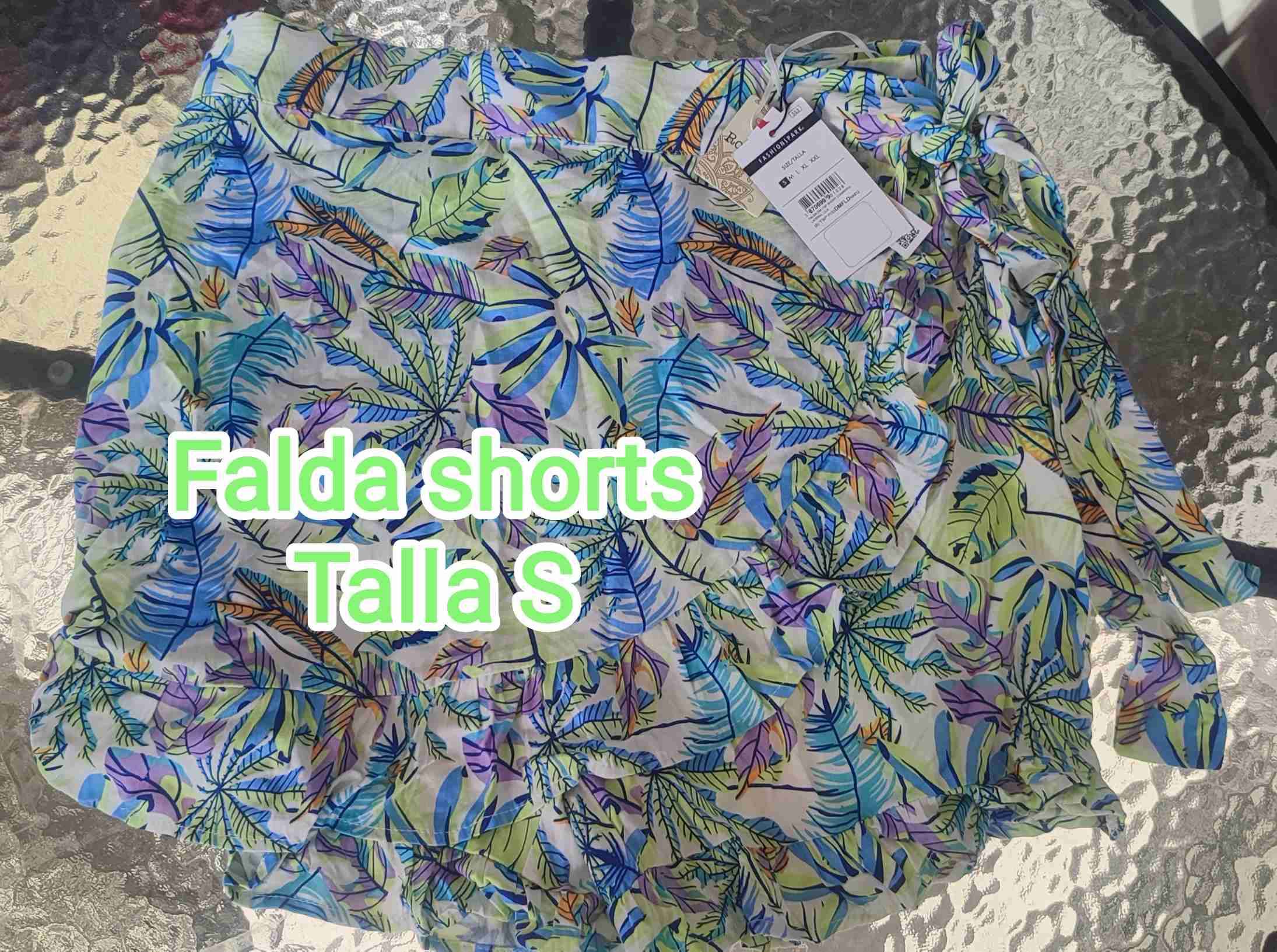 Falda short estampado tropical