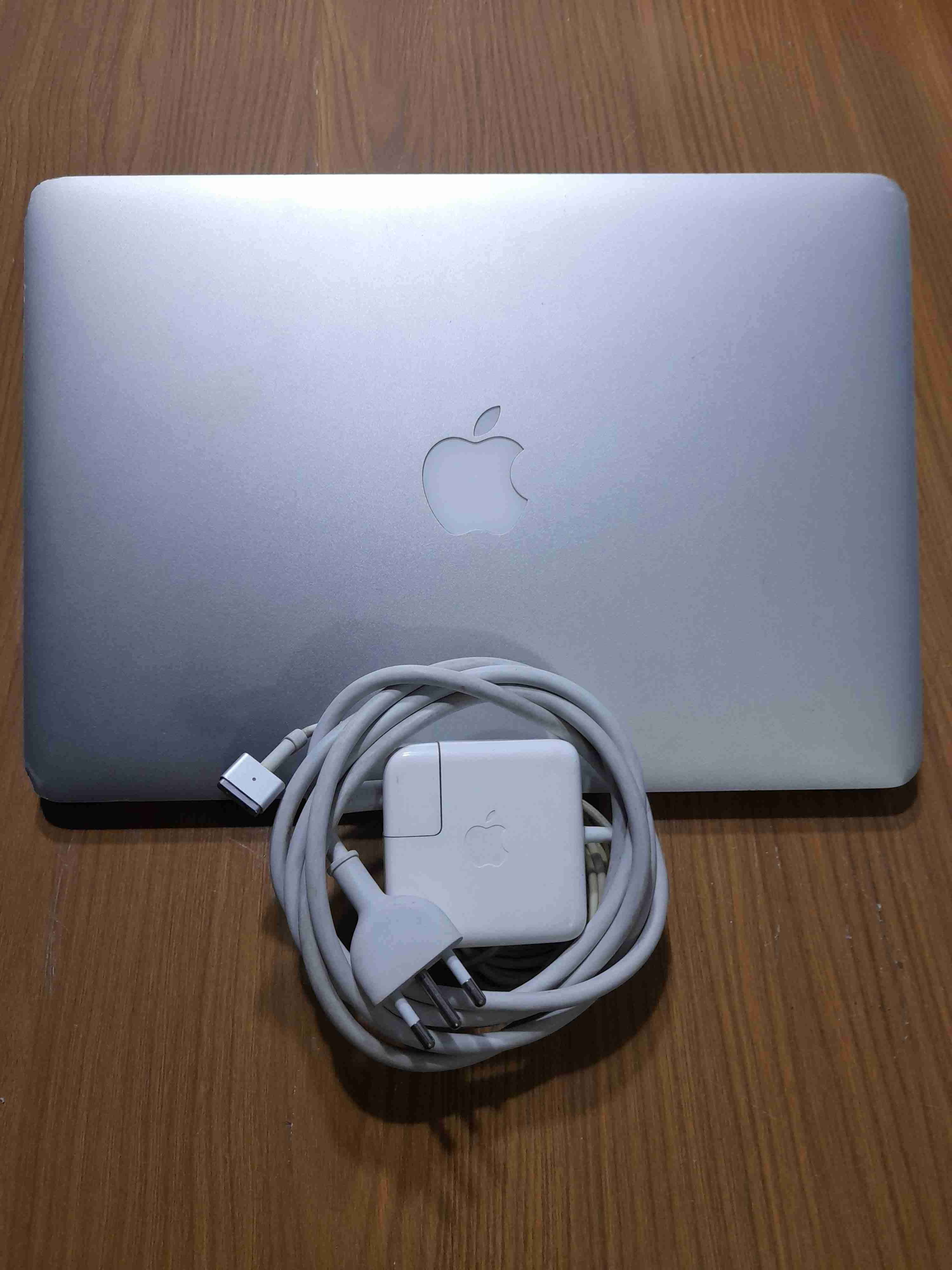 MacBook Pro barato - miniatura 6