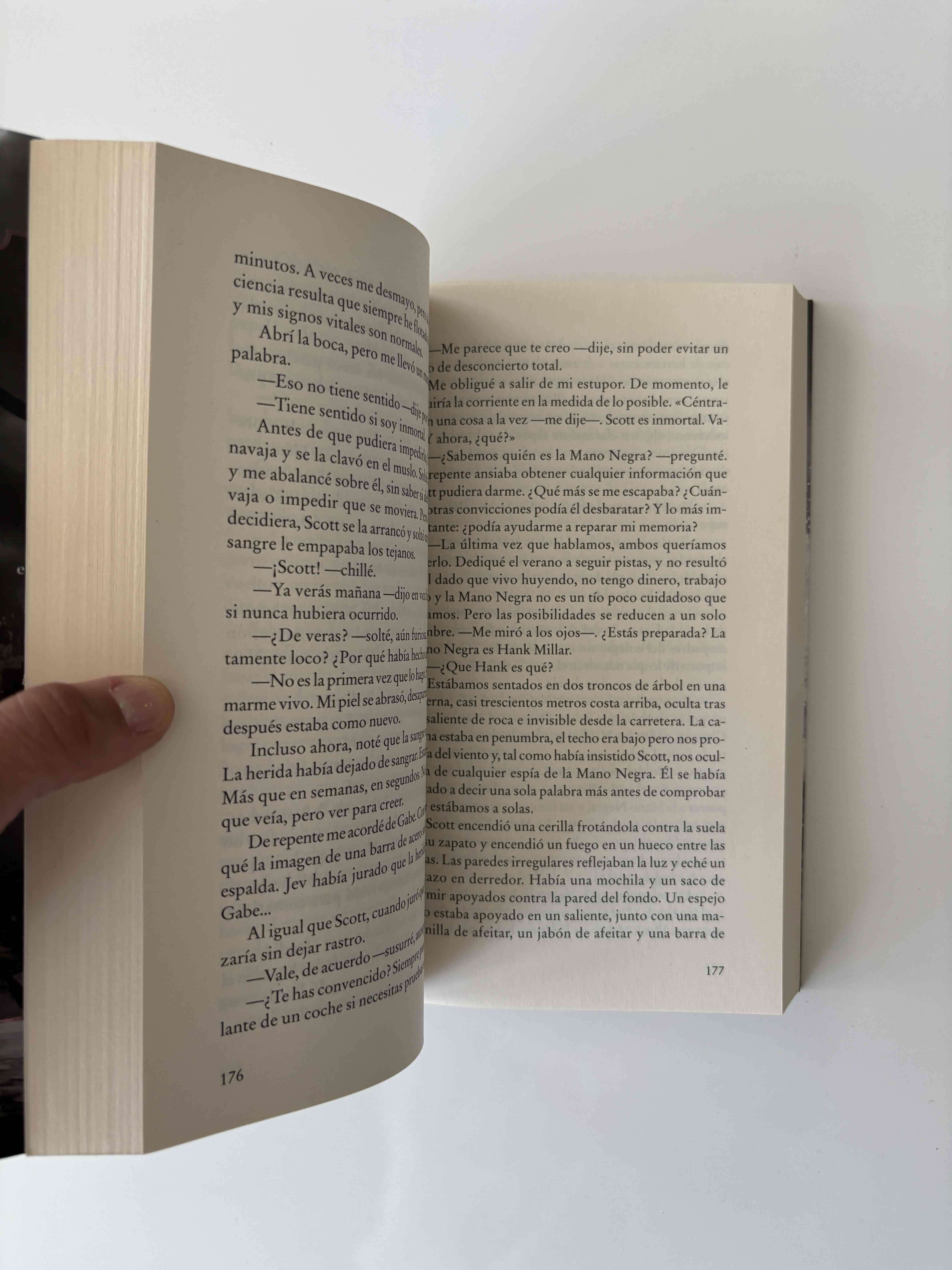 Libro Silencio de Becca Fitzpatrick - miniatura 2