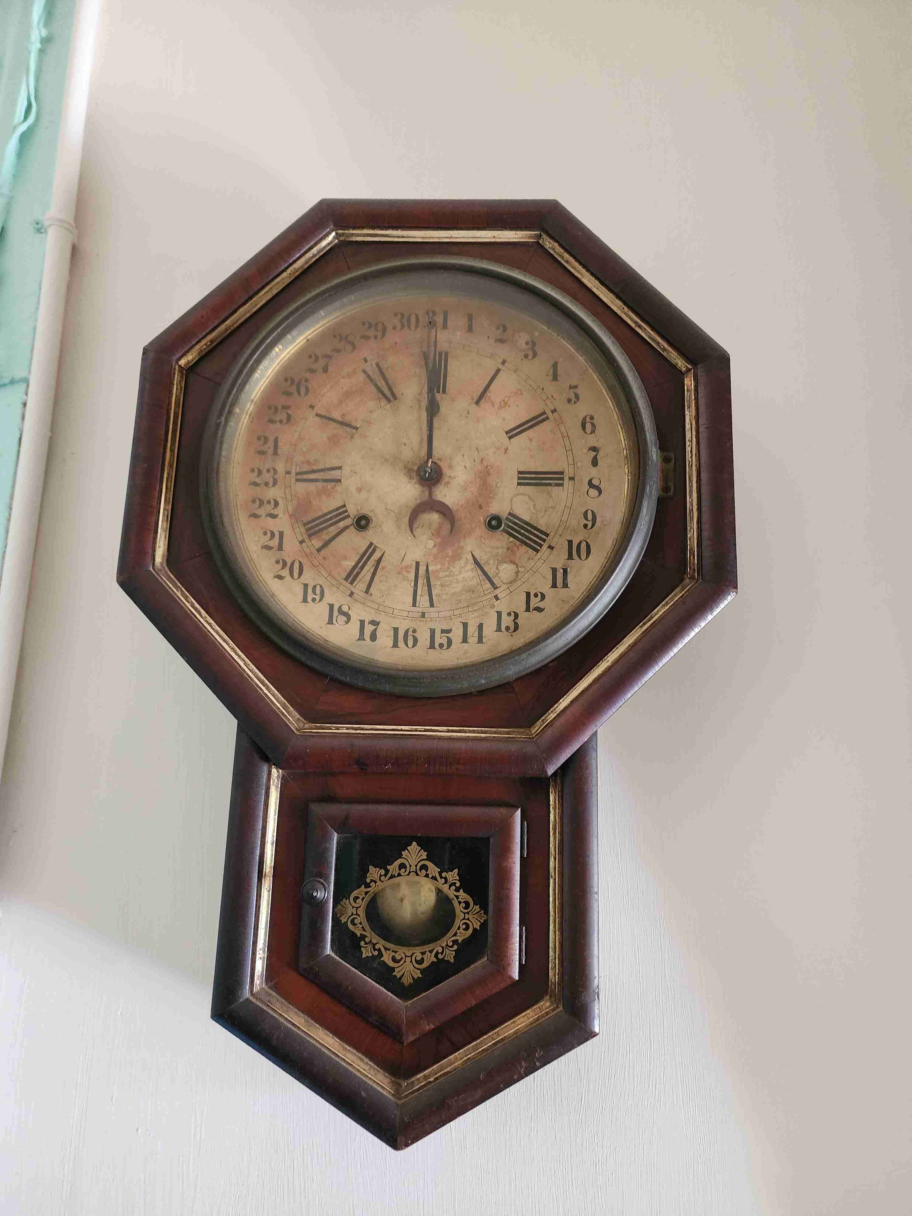 Reloj de pared antiguo madera - miniatura 2