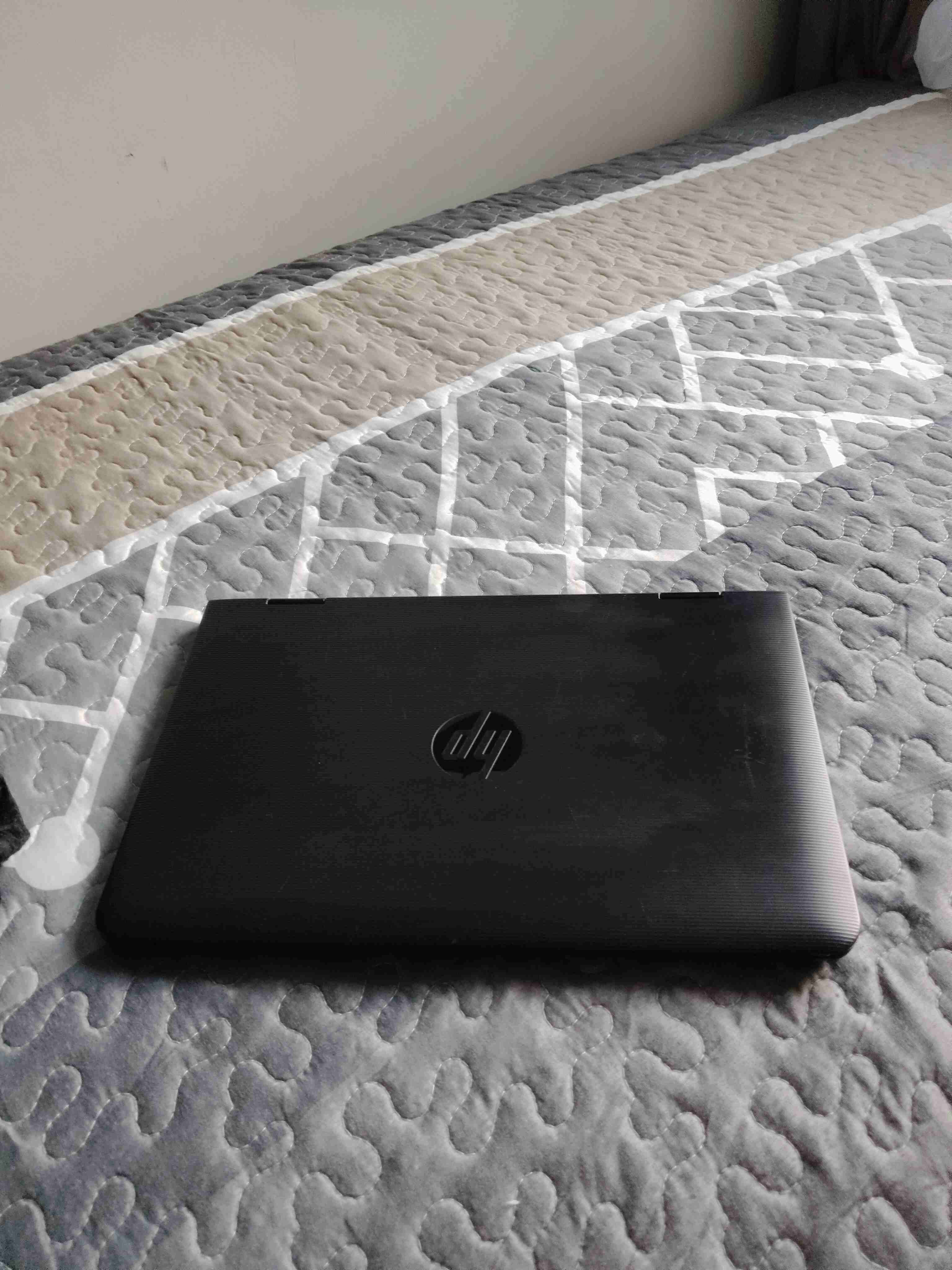 Notebook HP Stream 360 convertible - miniatura 3