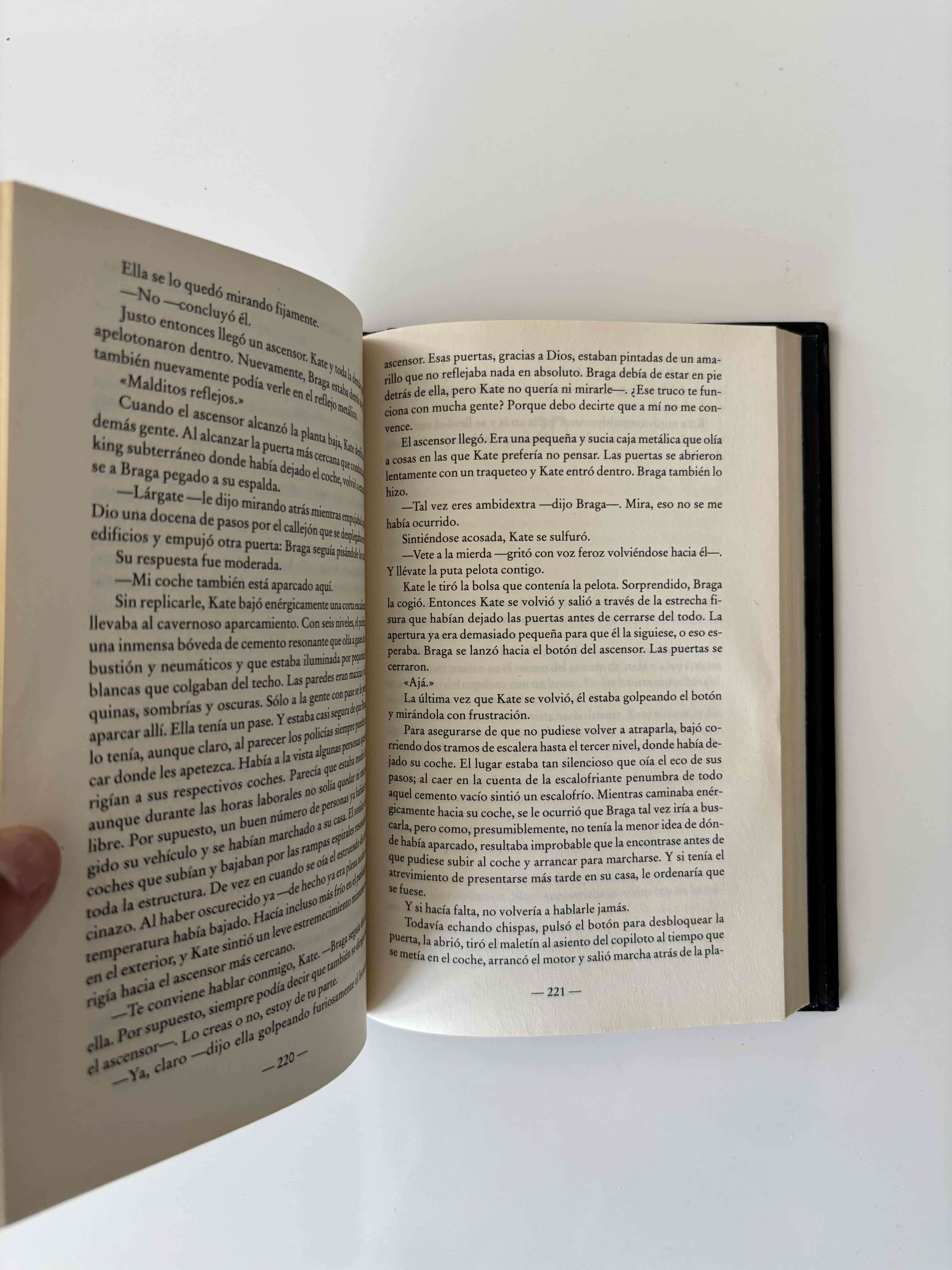 Libro 'Culpable' por Karen Robards - miniatura 2