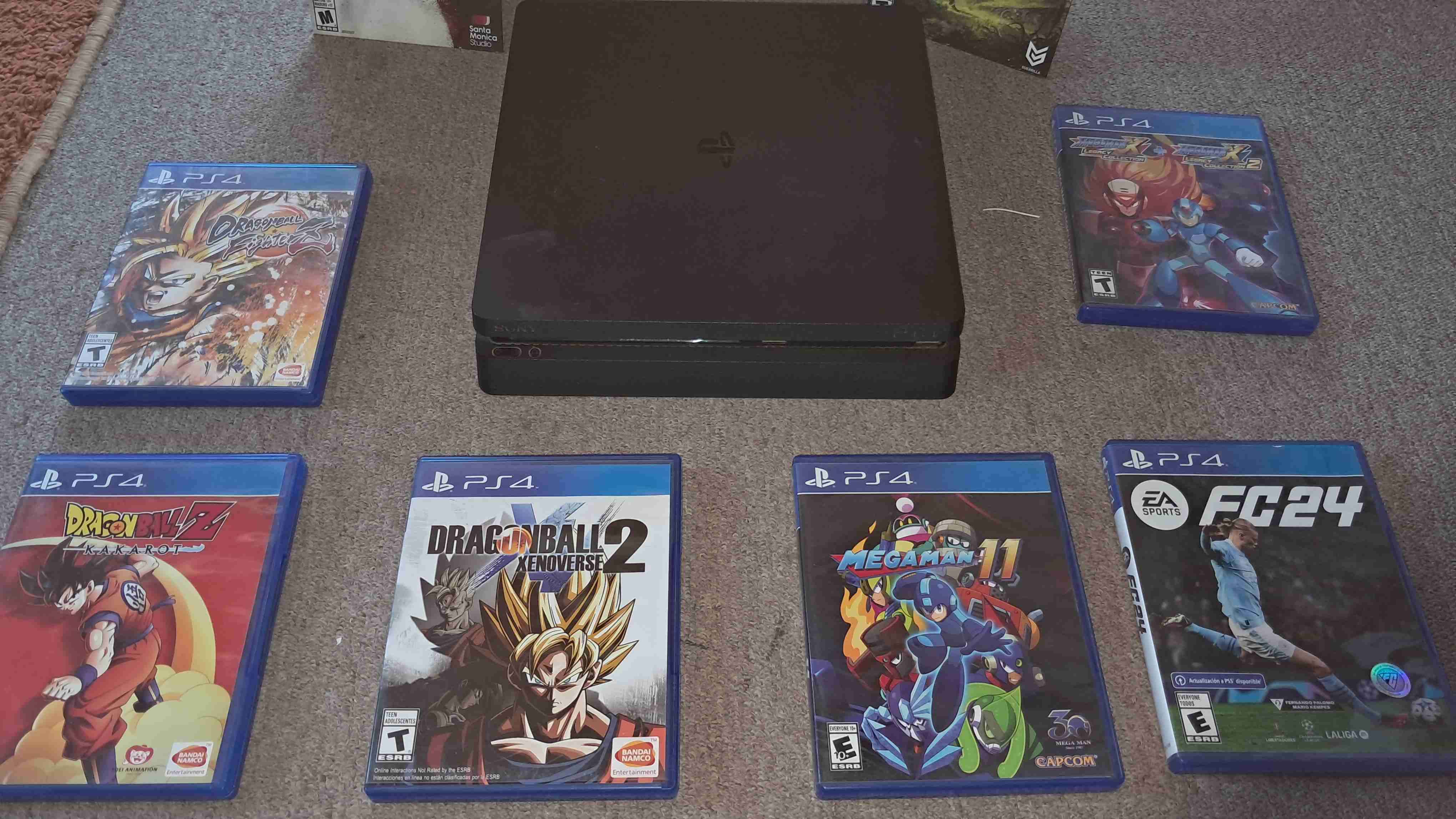 Consola PS4 con juegos juegos aparte - miniatura 5