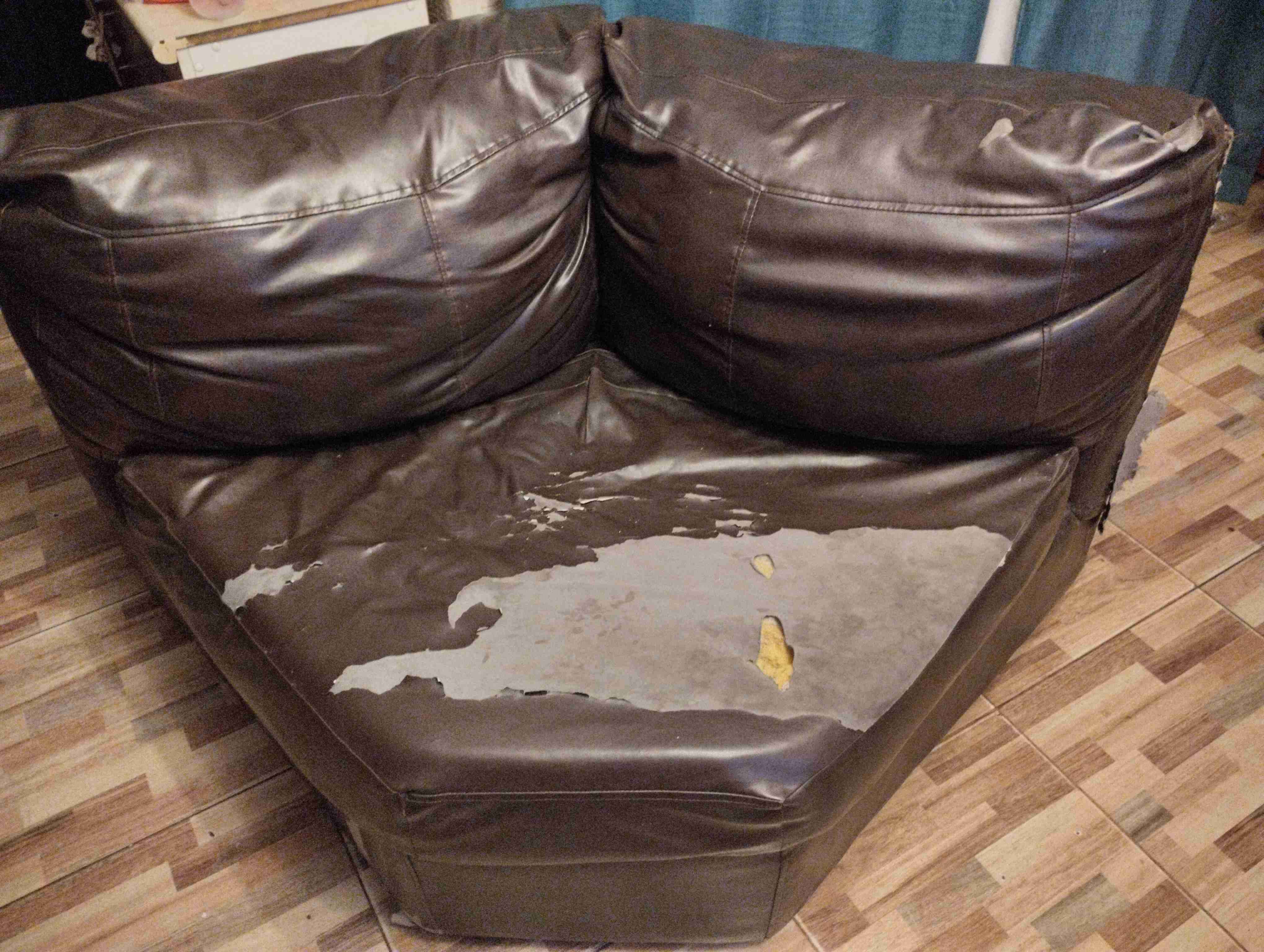 Sillones ecocuero chocolate 3 cuerpos - 2