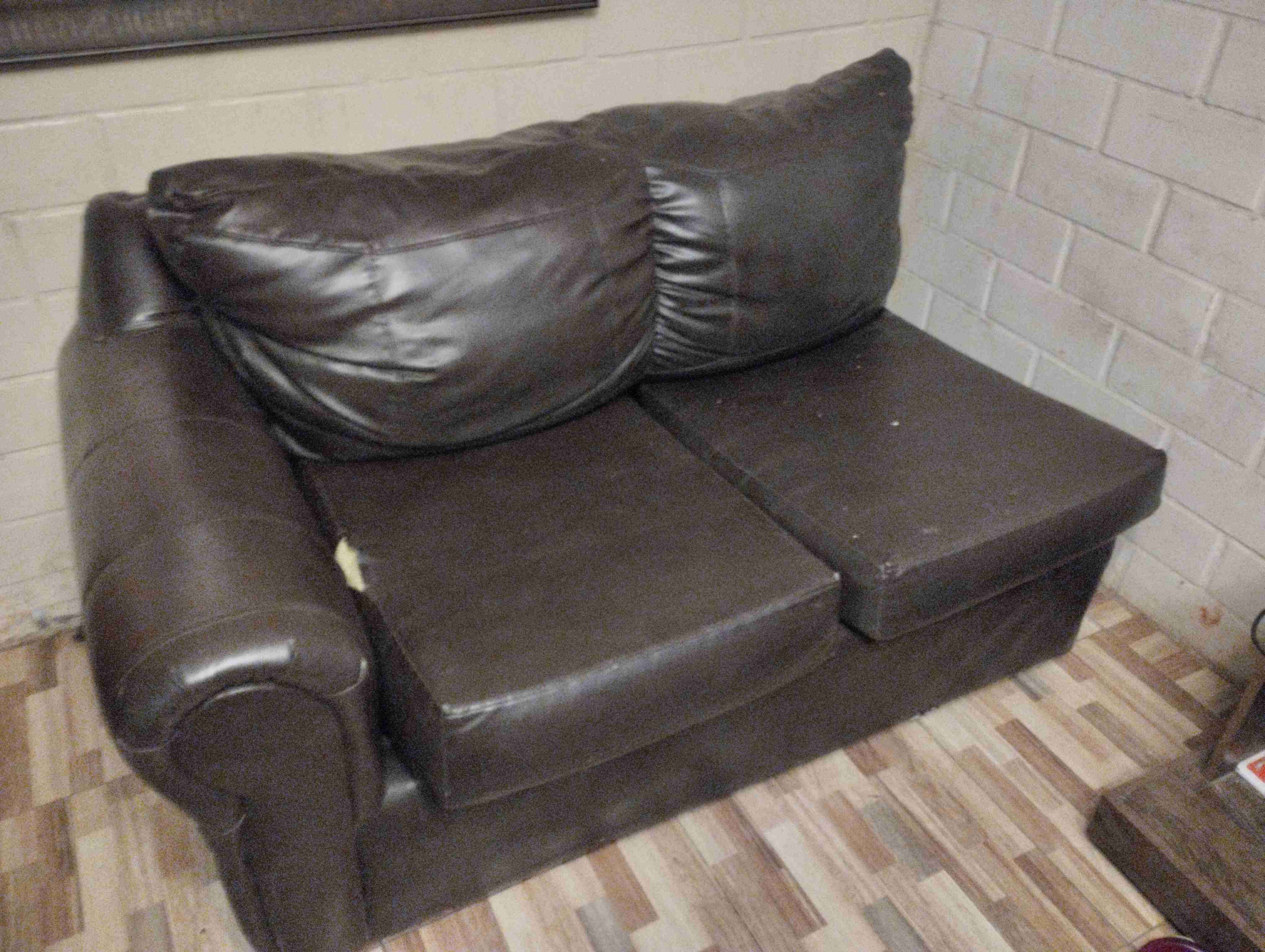 Sillones ecocuero chocolate 3 cuerpos - 3