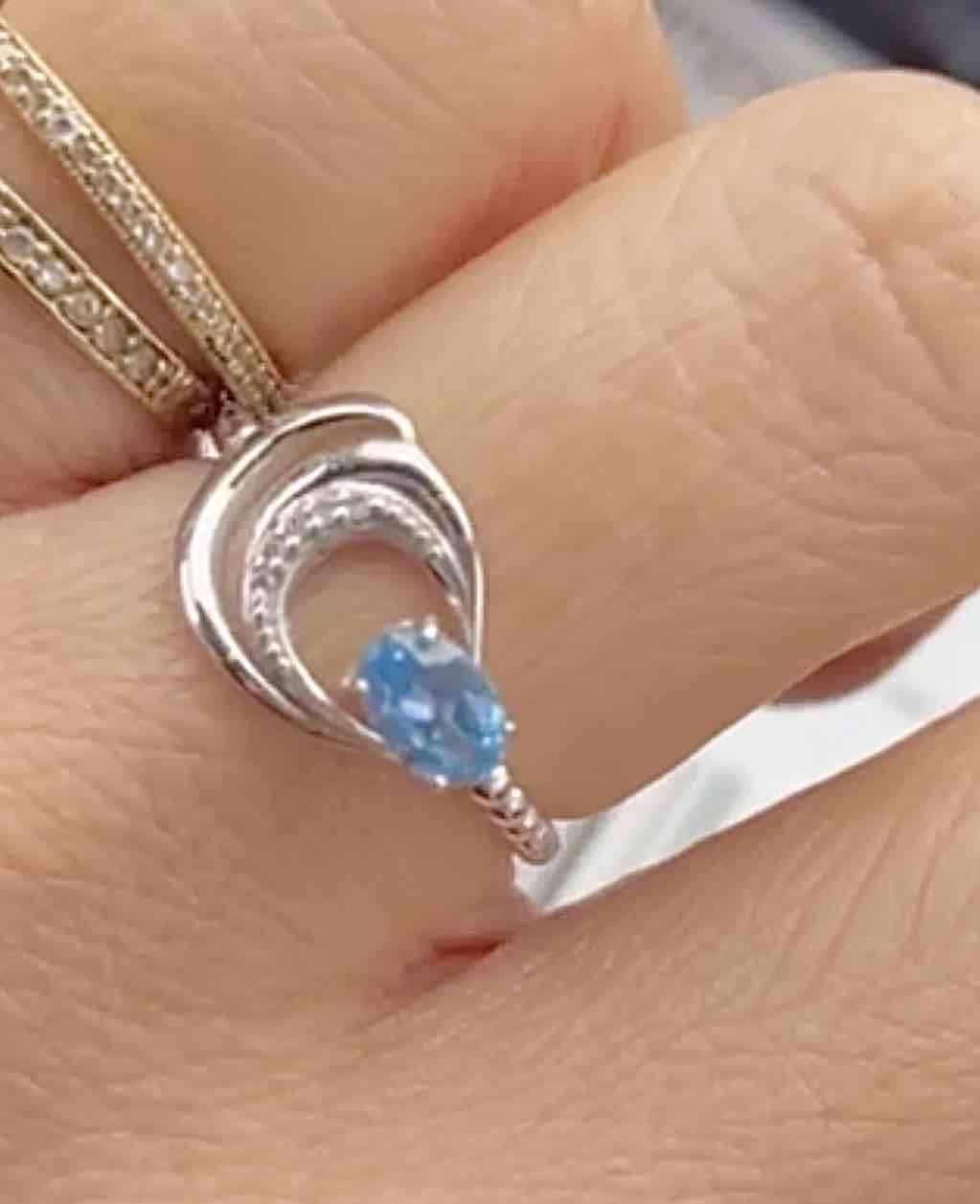 Anillo oro blanco 18k con diamantes y aguamarina - miniatura 4