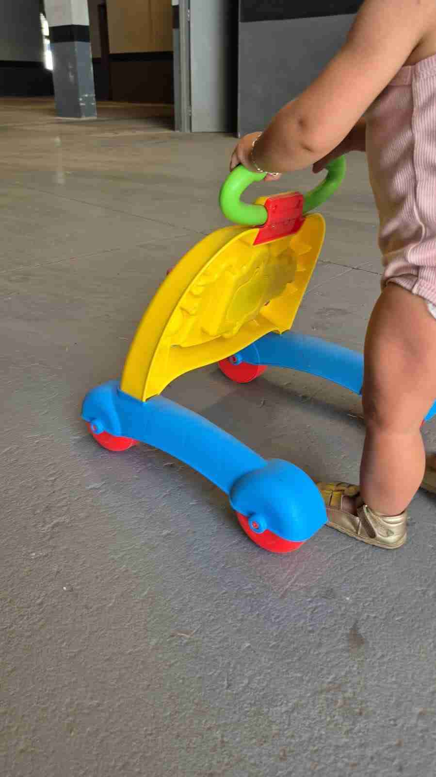 Andador musical Fisher Price - miniatura 4