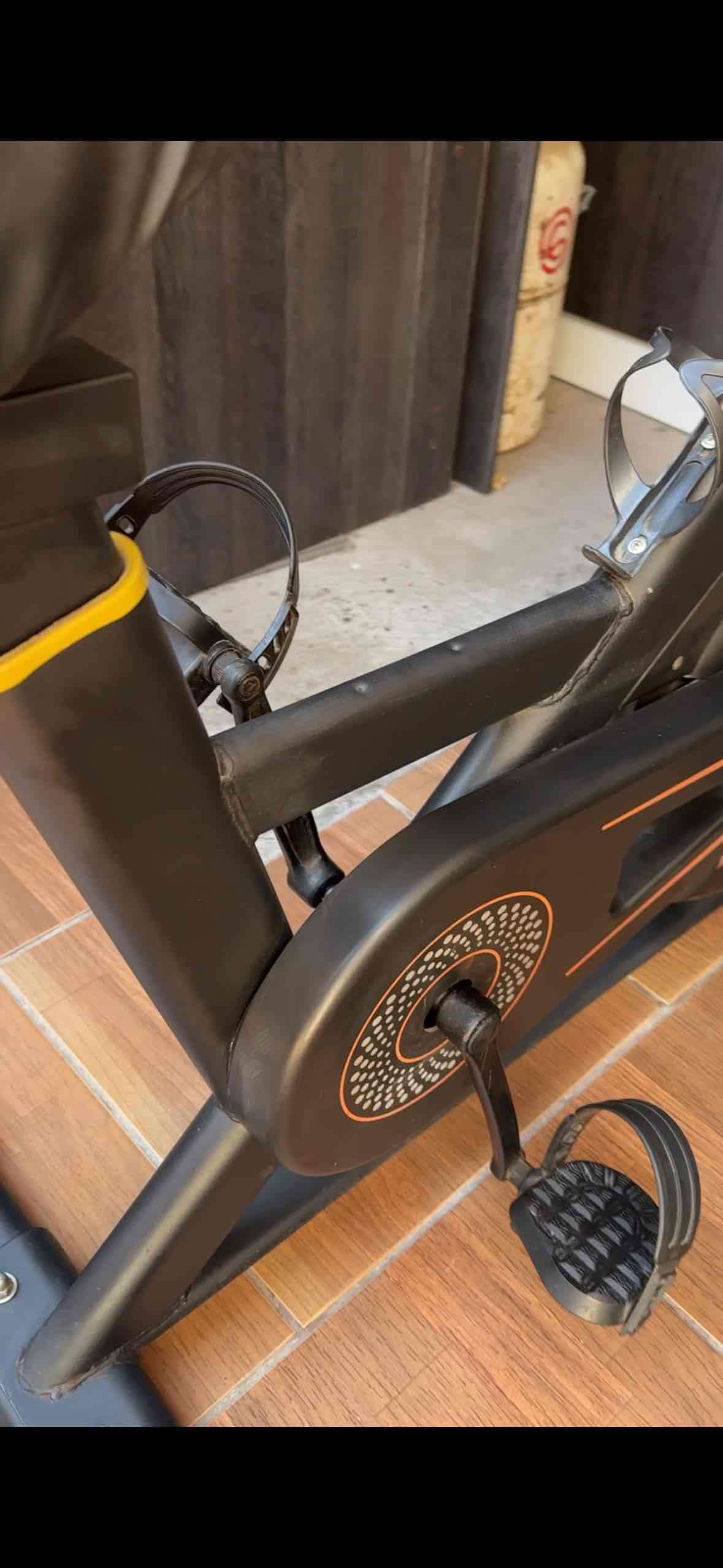 Bicicleta Spinning Dynamic Indoor Fitness K730 - miniatura 3