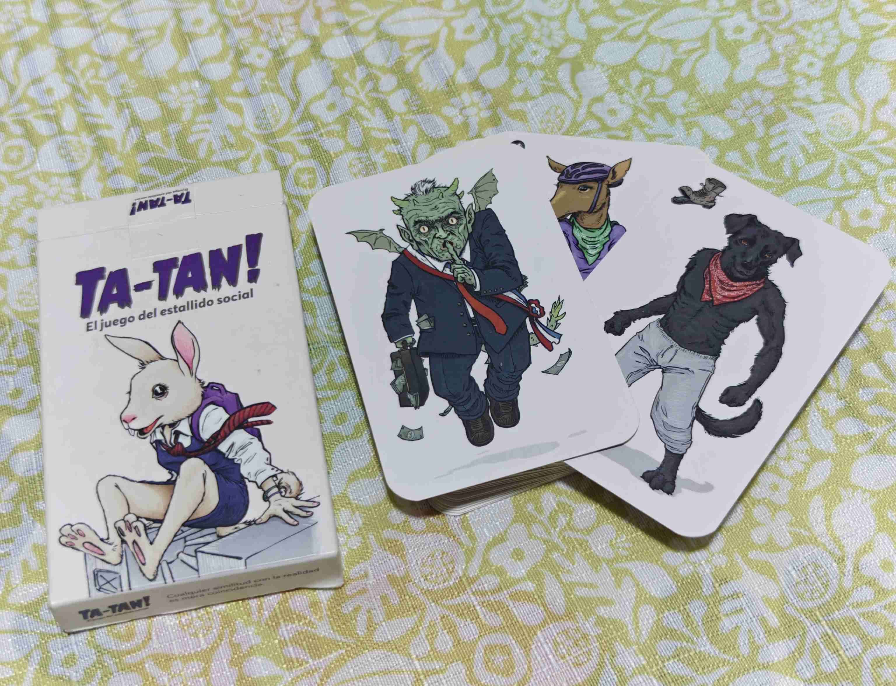 Juego de mesa TA-TAN! (Estallido Social)