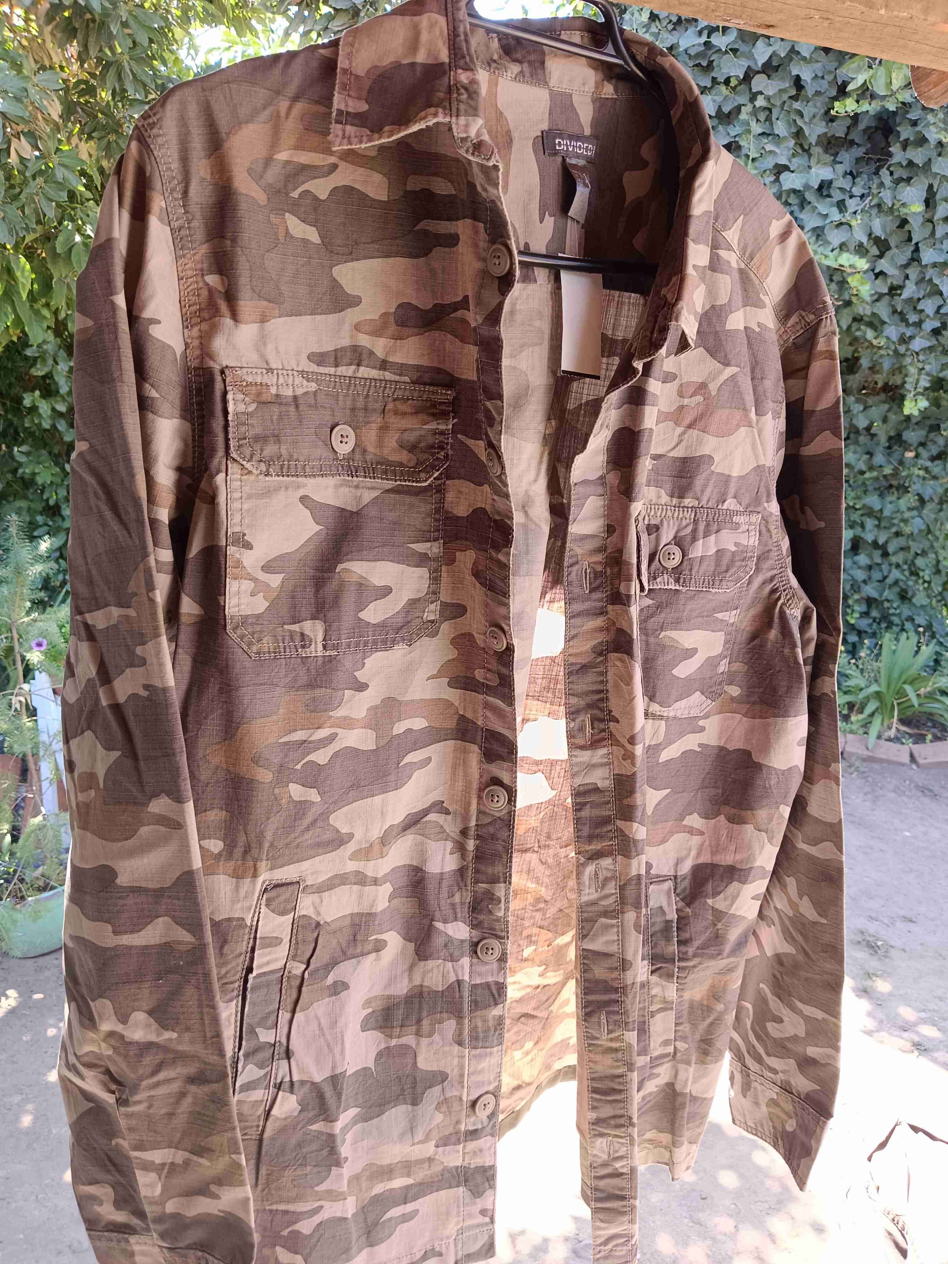 Chaquetas militar. - miniatura 4